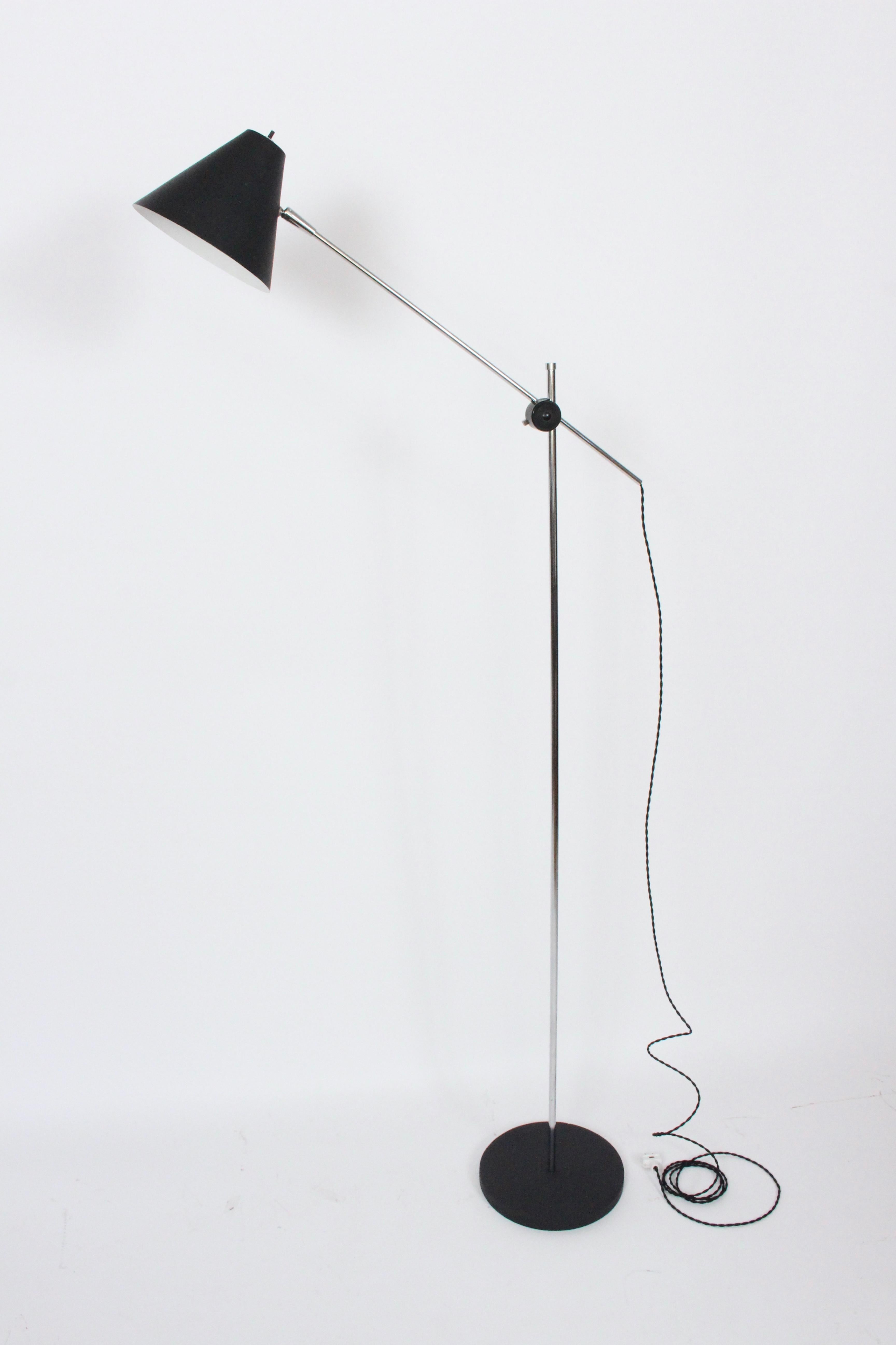 Mid-Century Modern Robert Sonneman Articulating Chrome Floor Lamp with Black Shade, 1970s For Sale