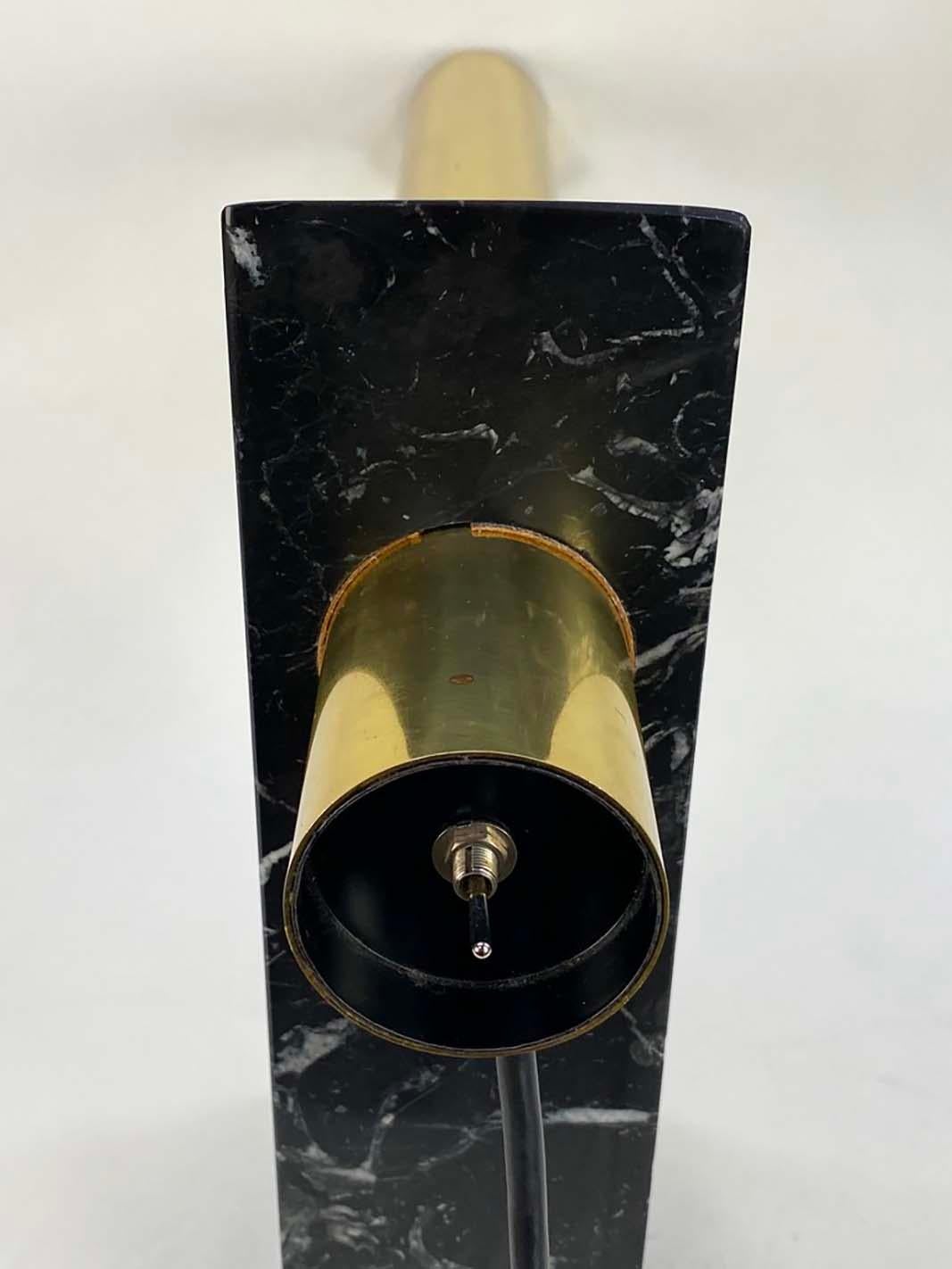 Tisch- oder Schreibtischlampe aus Messing und Marmor von Robert Sonneman für George Kovacs im Angebot 5