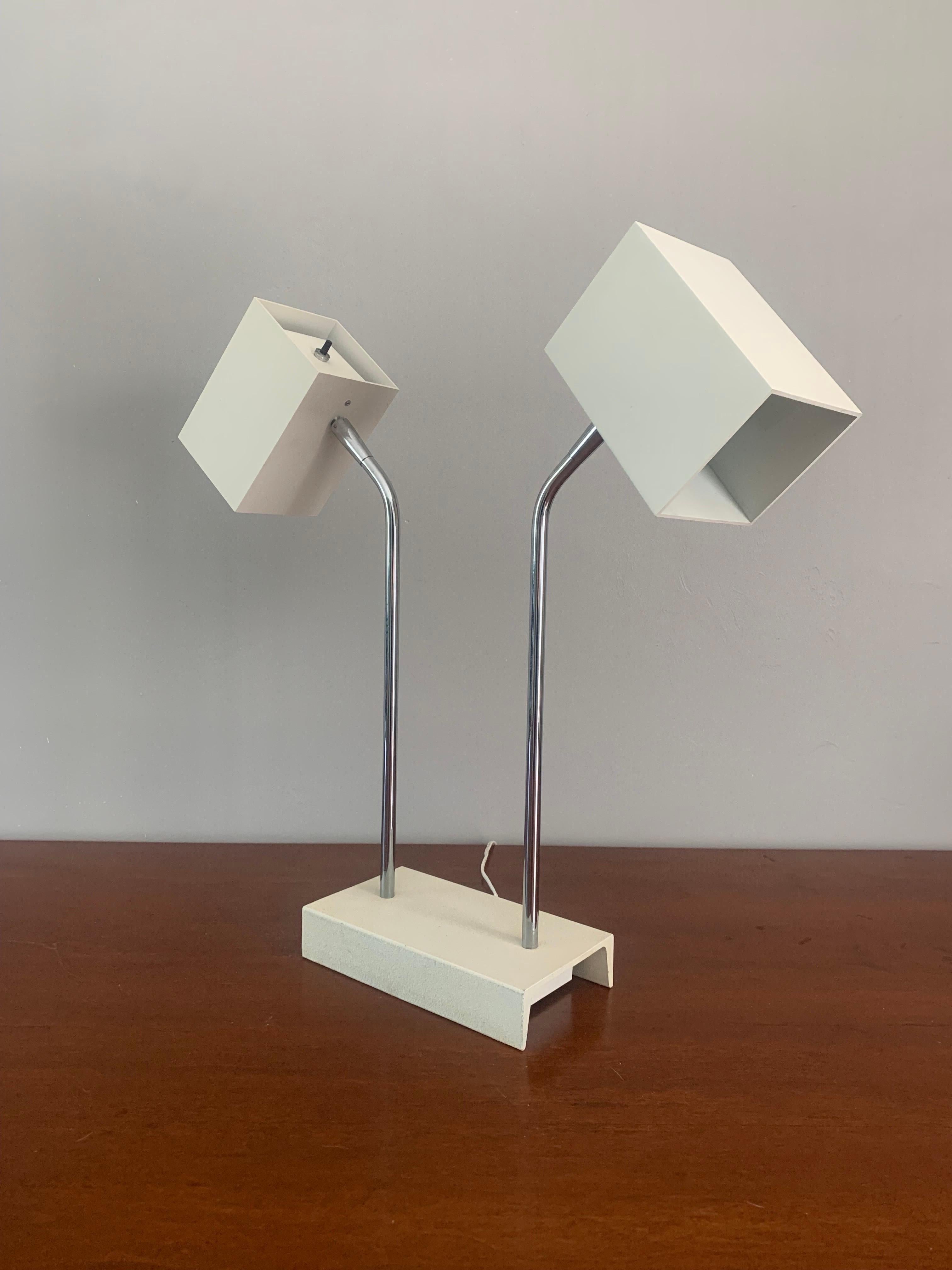 Robert Sonneman for Kovacs Double Headed Cube Lamp, circa 1970s For Sale 1