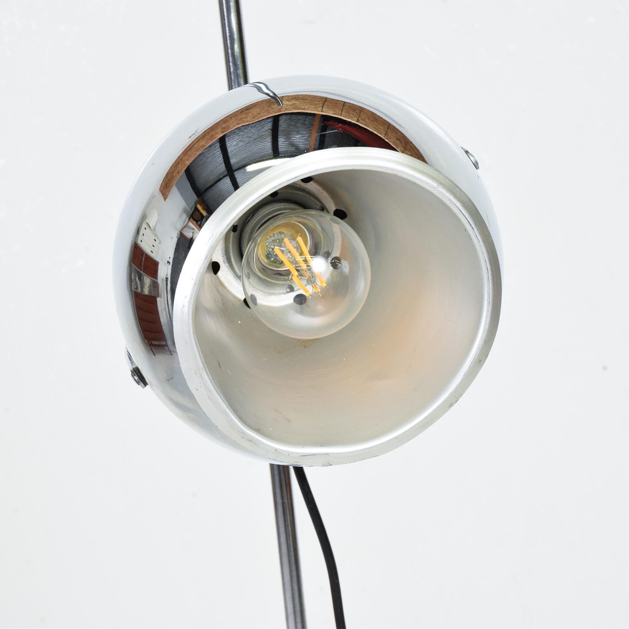 Robert Sonneman Modern Double Chrome Eyeball Adjustable Floor Lamp Light, 1970s 2