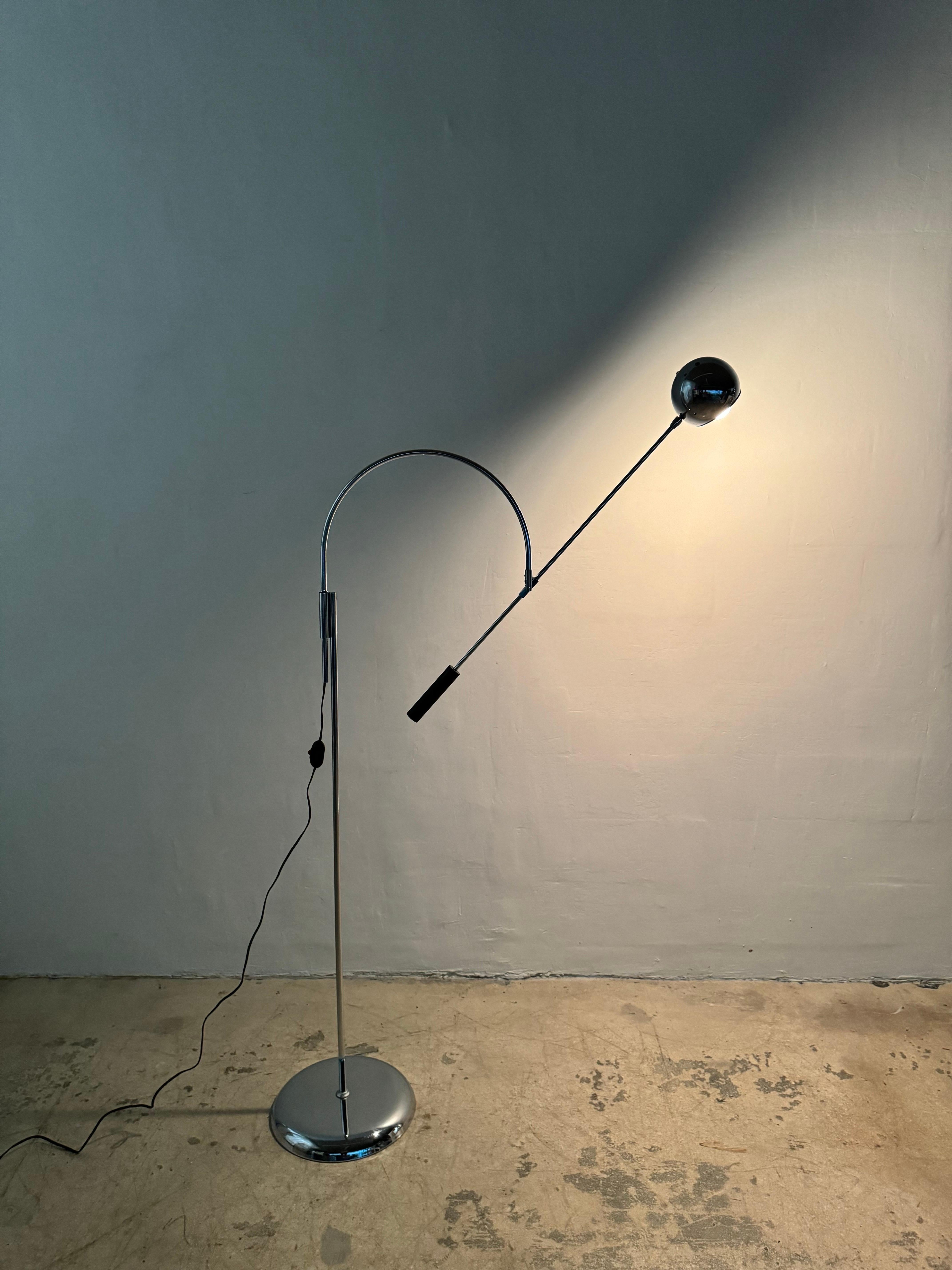 Robert Sonneman Orbiter Chrome Arc Adjustable Floor Lamp, 1970s 5