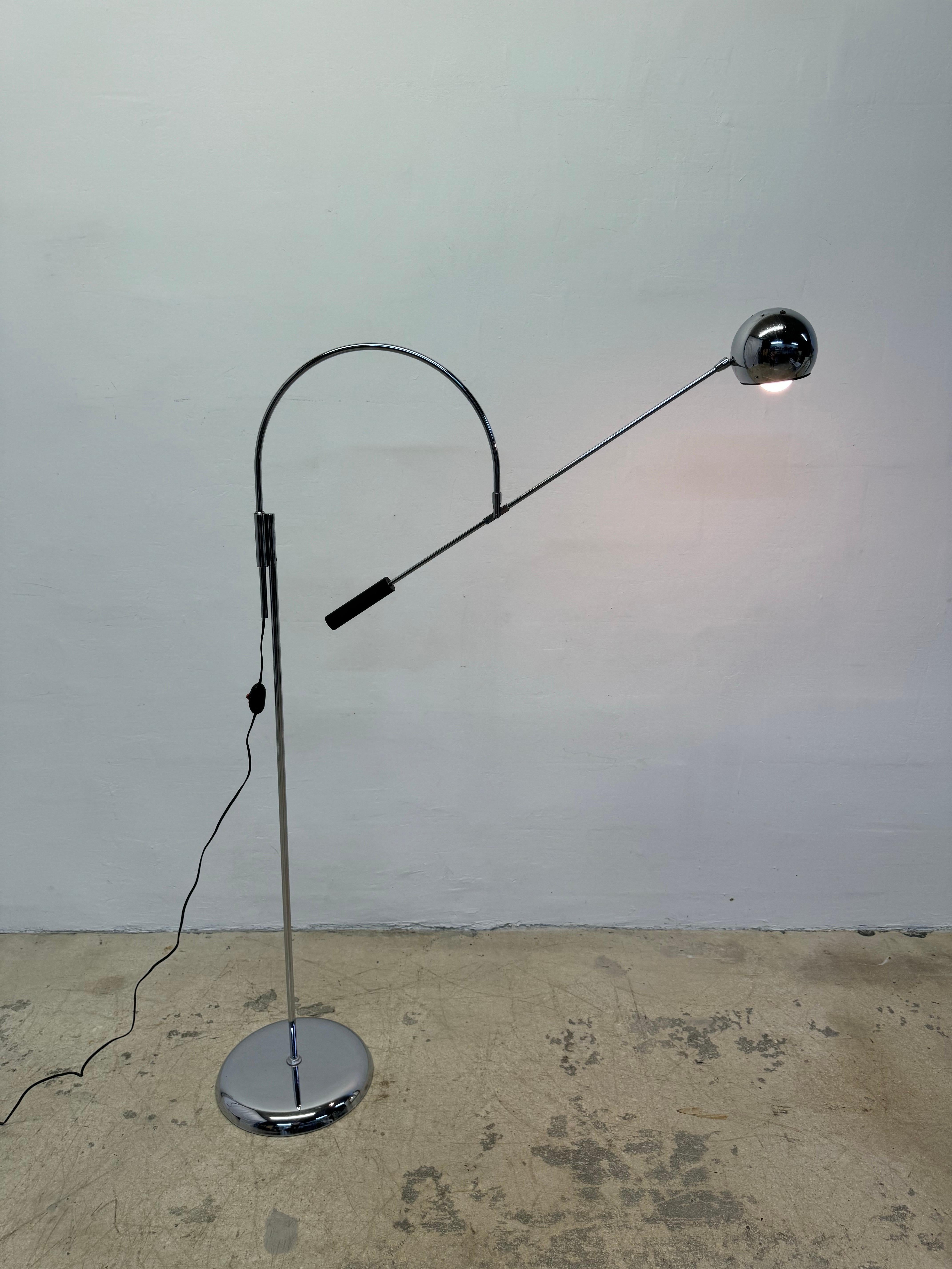 20th Century Robert Sonneman Orbiter Chrome Arc Adjustable Floor Lamp, 1970s