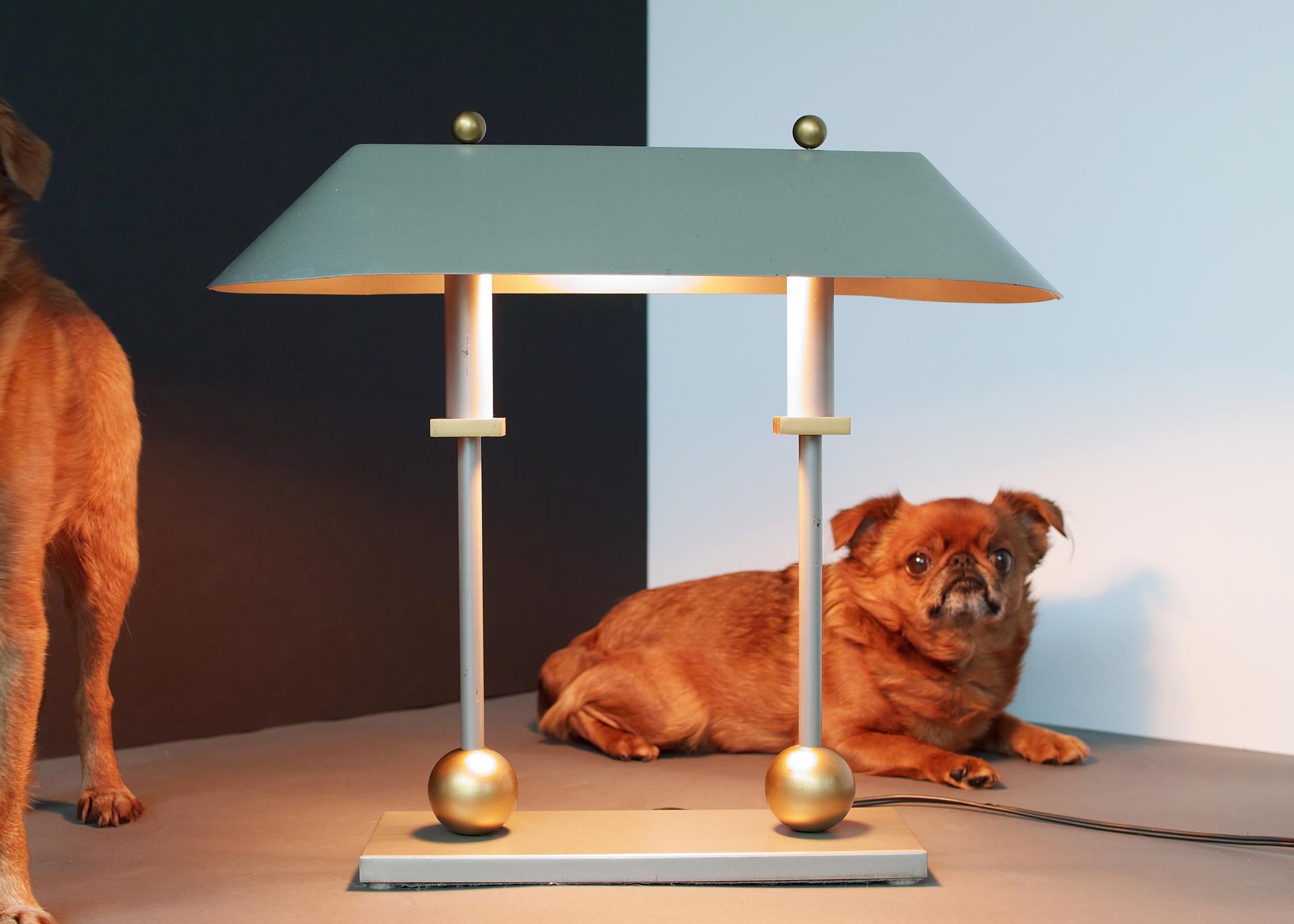20ième siècle Lampe postmoderne Robert Sonneman