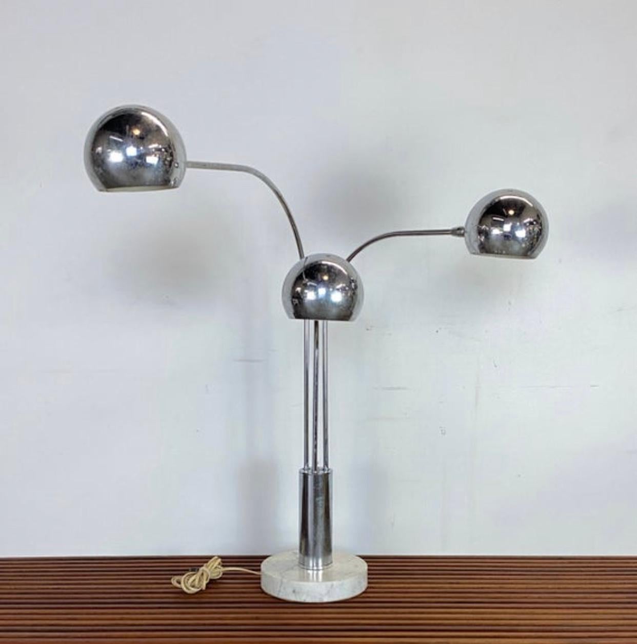 Robert Sonneman Style Chrome Table Lamp on Marble Base For Sale 1