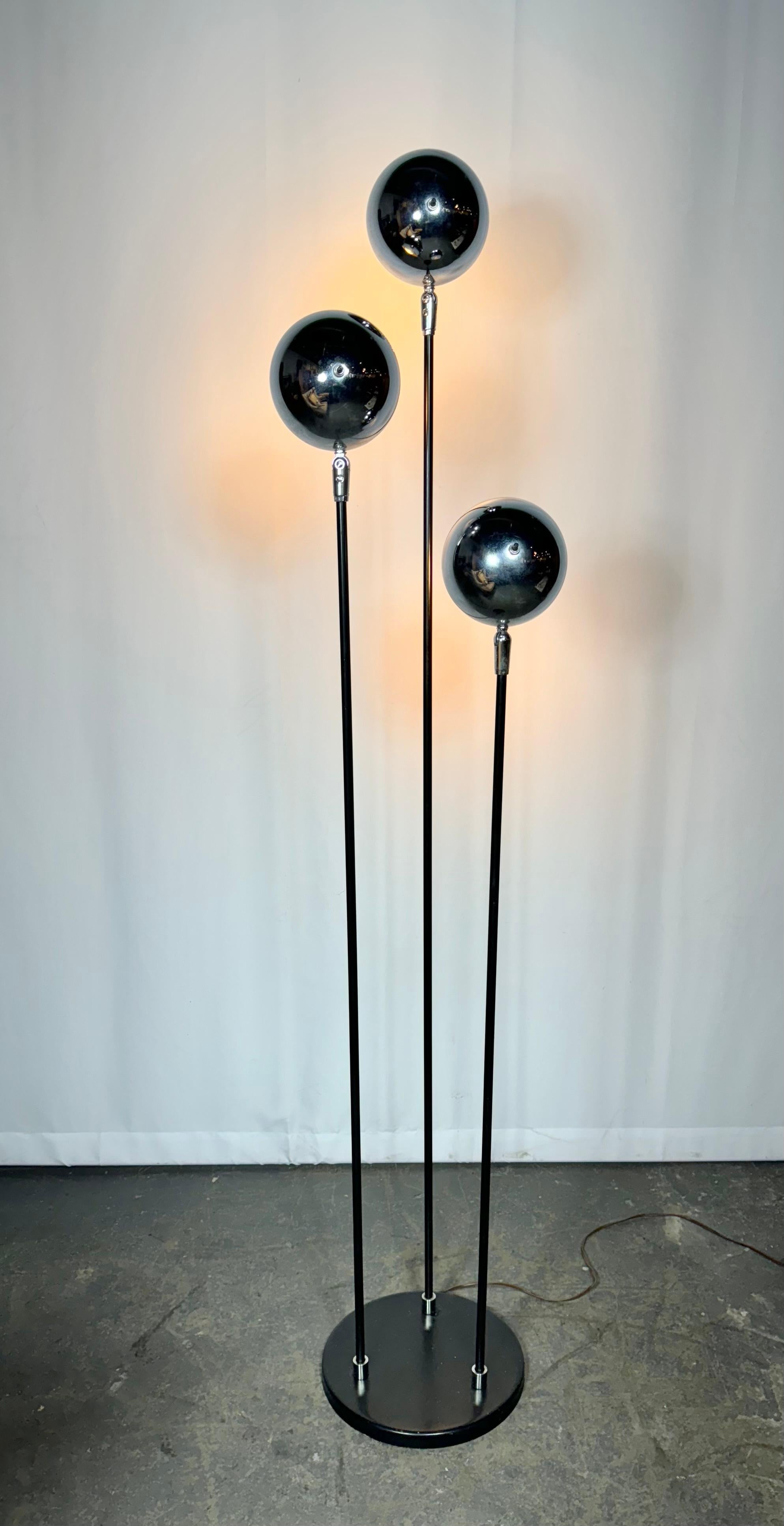 Lampadaire Triple Eyeball de Robert Sonneman, , globes boule chromés en vente 2