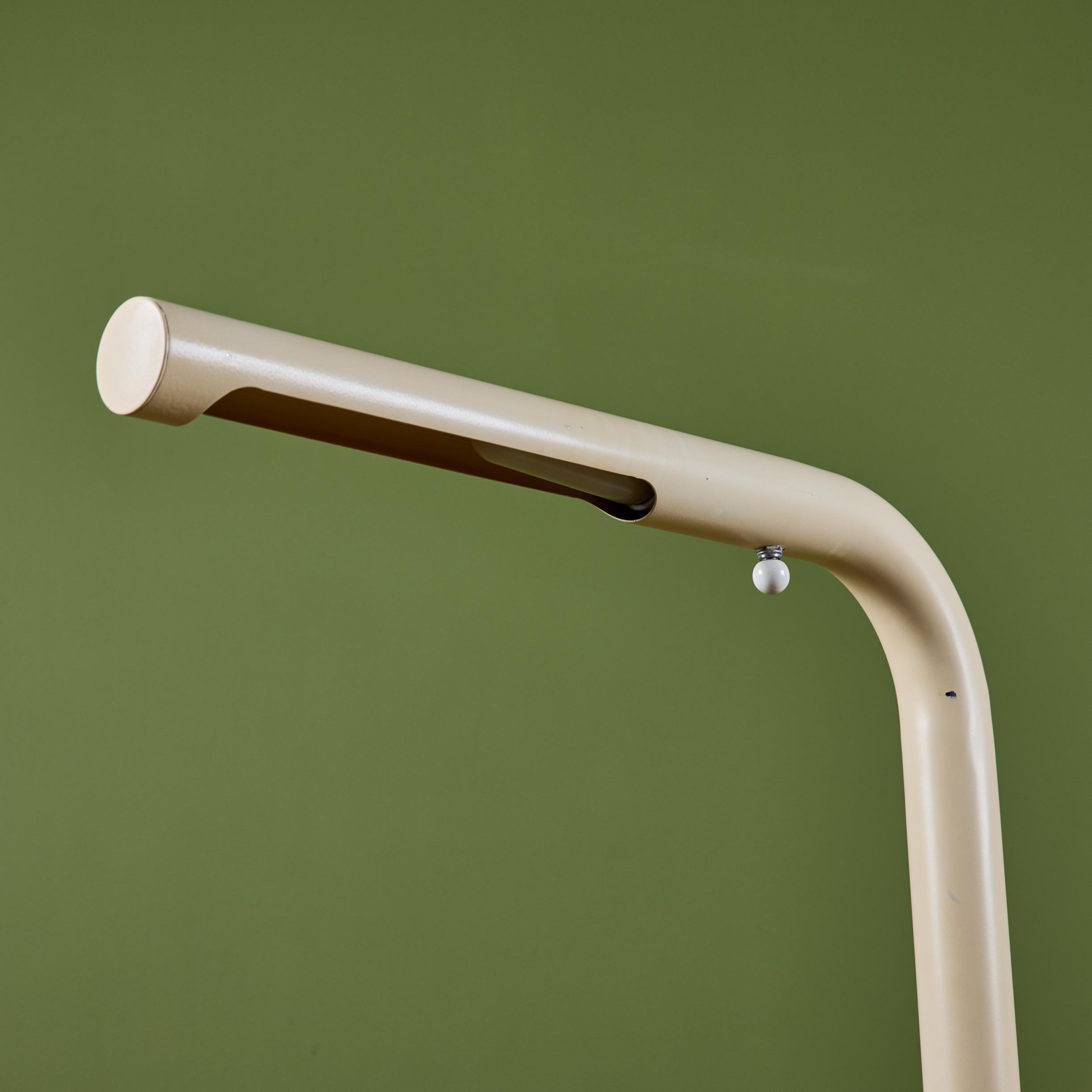 Lámpara de pie tubular Robert Sonneman en venta 5