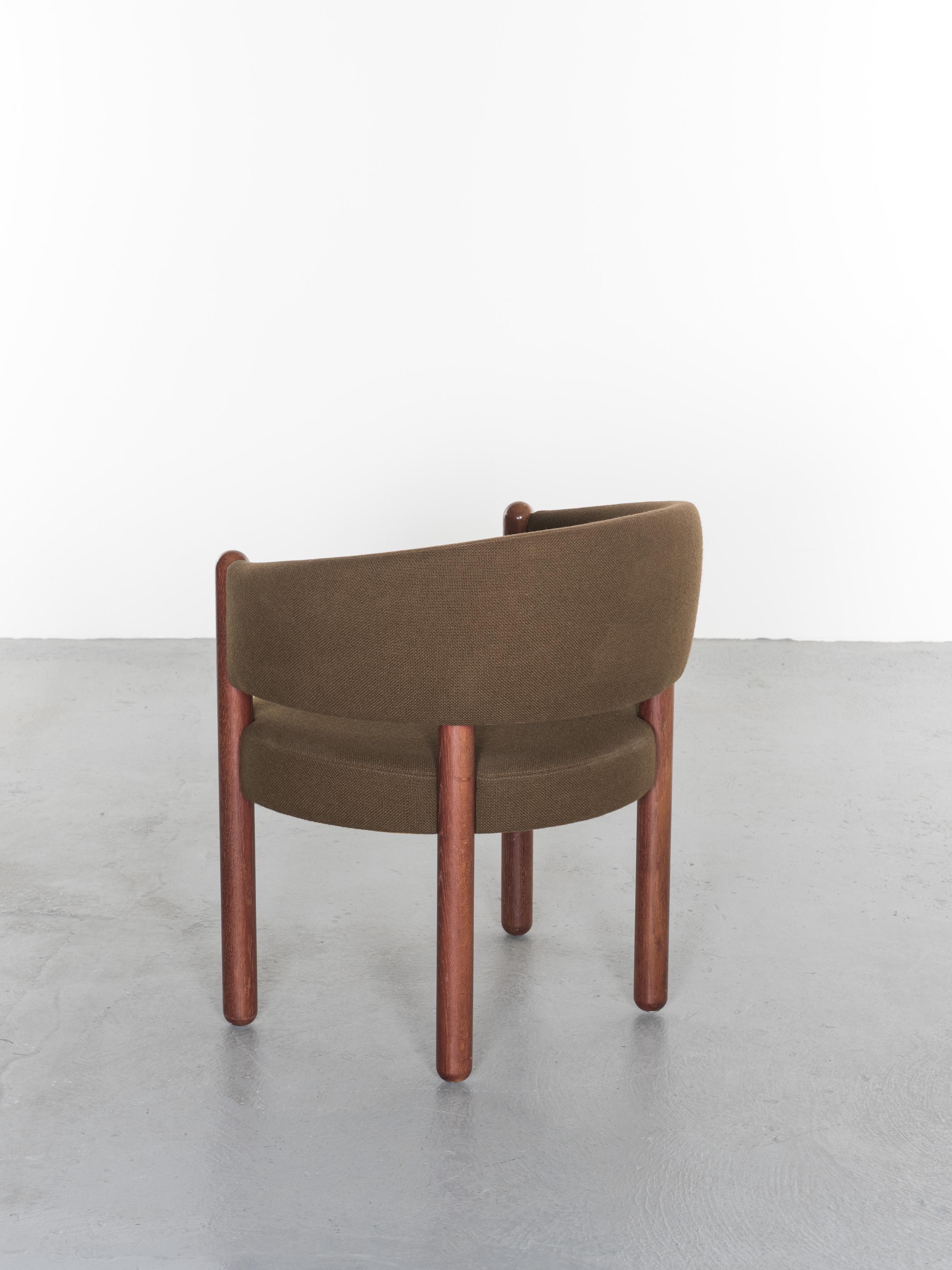 Robert & Trix Haussmann Visitor Chairs, 1960s 2