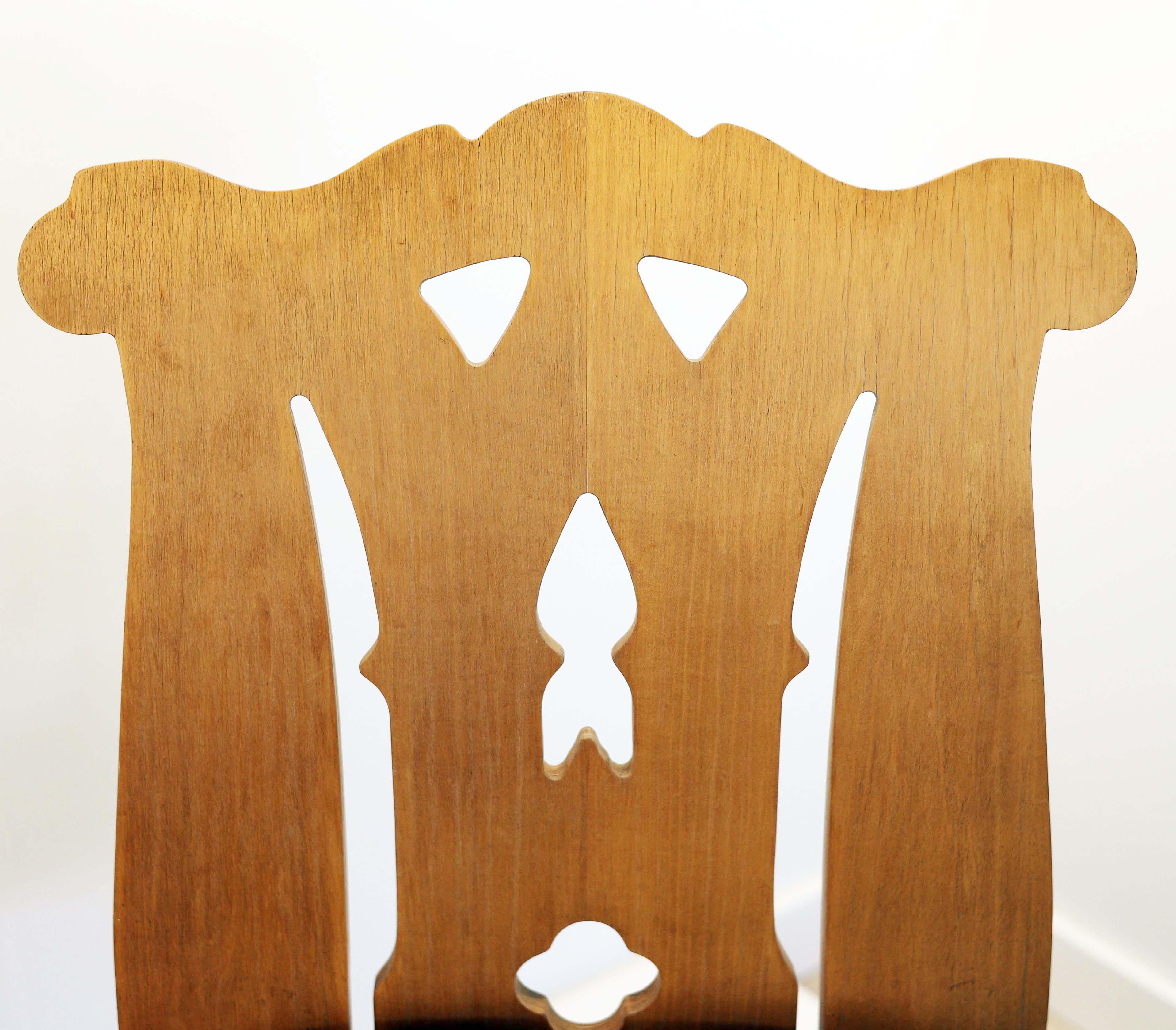 Robert Venturi Chippendale Chairs - Knoll 1984 3