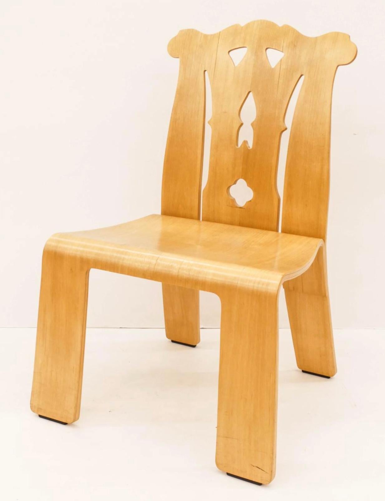 Robert Venturi for Knoll Postmodern Chippendale Bent Plywood Lounge Chair 1984. A leader and drum beater for the Postmodern movement, Robert Venturi designed a collection of furniture alongside his partner in design and life, Denise Scott Brown, for