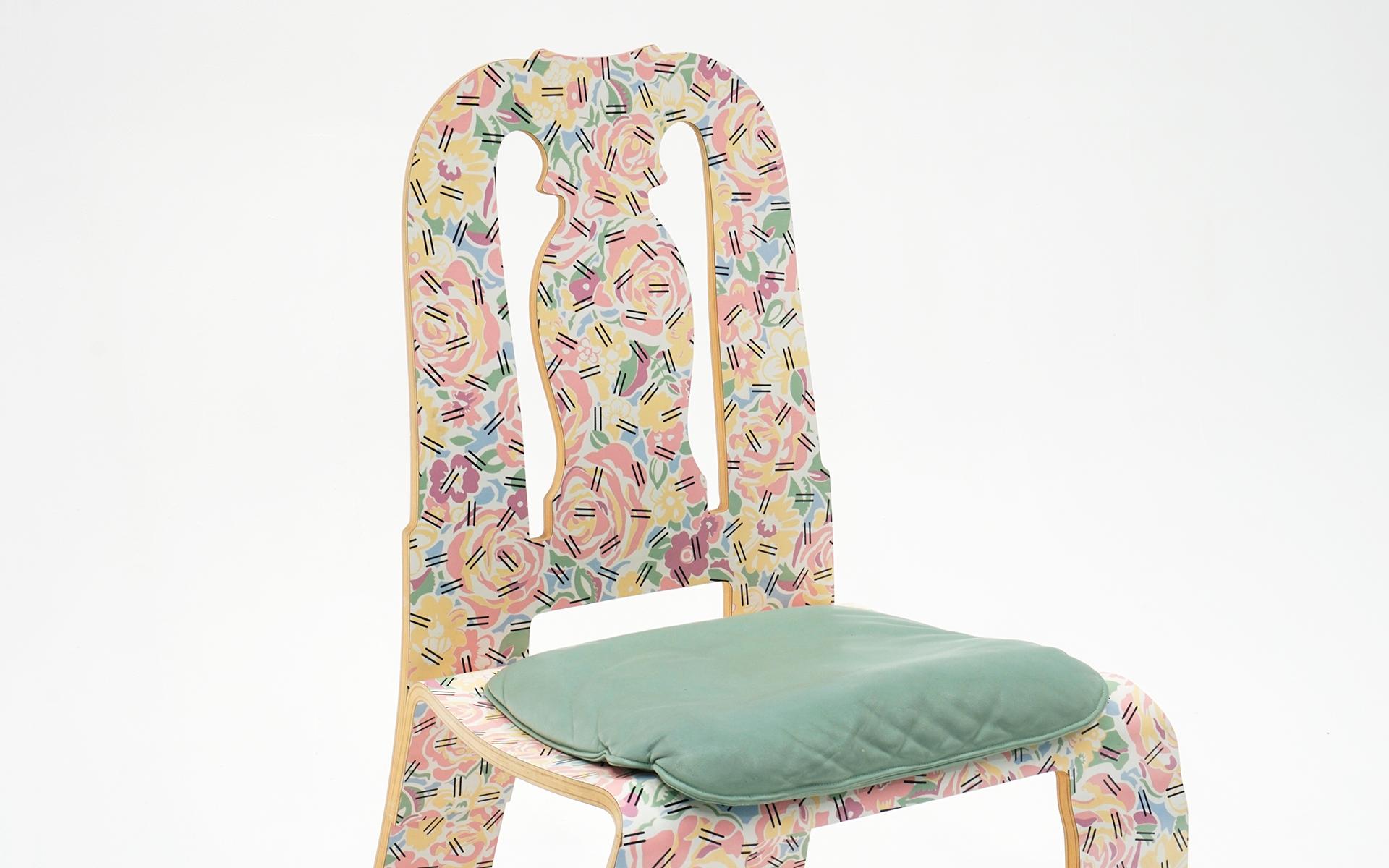 Post-Modern Robert Venturi Queen Anne Chair for Knoll in Grandmother Pattern Finish