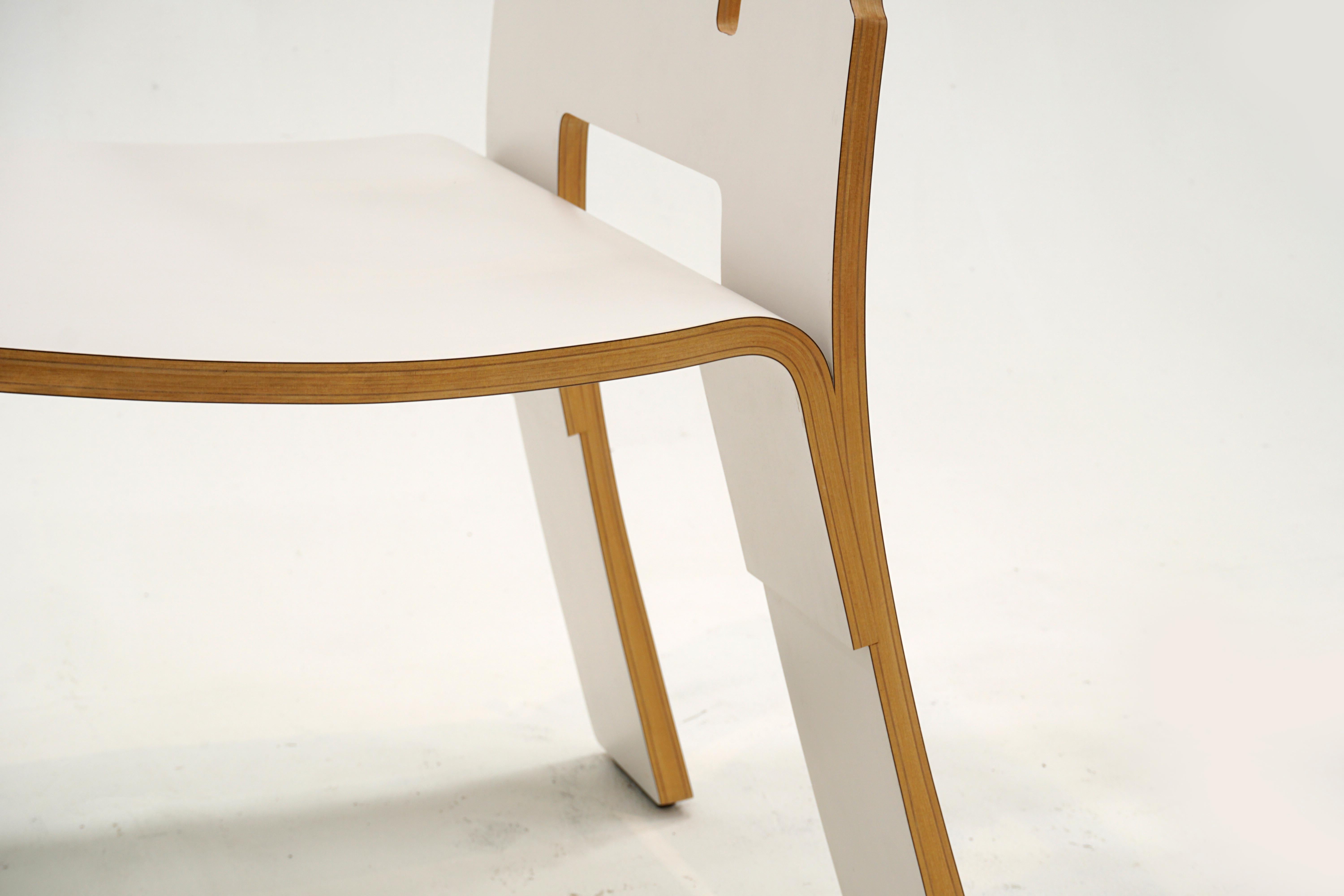 Robert Venturi Queen Anne Chair in Rare White Finish, Amazing Condition, Signed 2