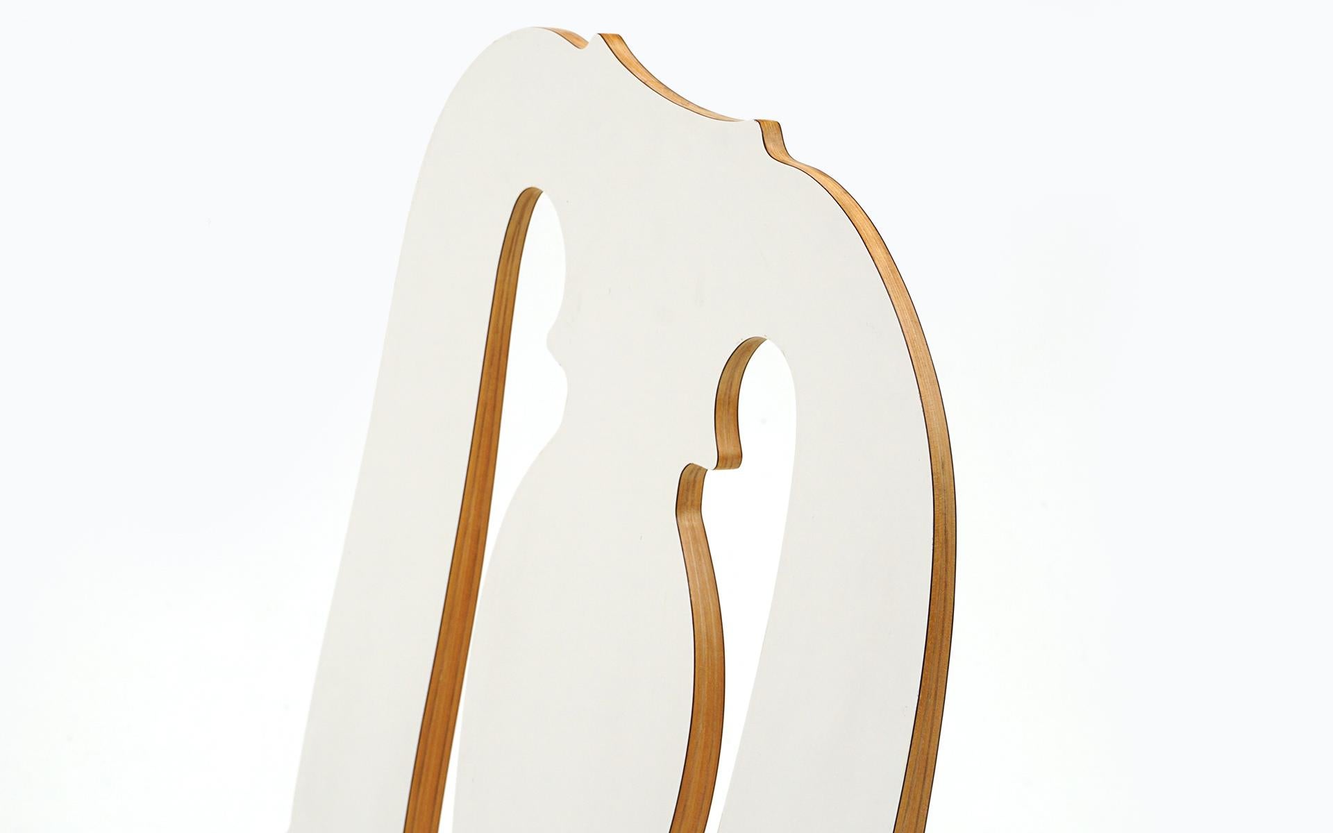 Robert Venturi Queen Anne Chair in Rare White Finish, Amazing Condition, Signed 1