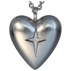Robert Vogelsang 0.16 Carat Diamond Platinum Heart Pendant Necklace