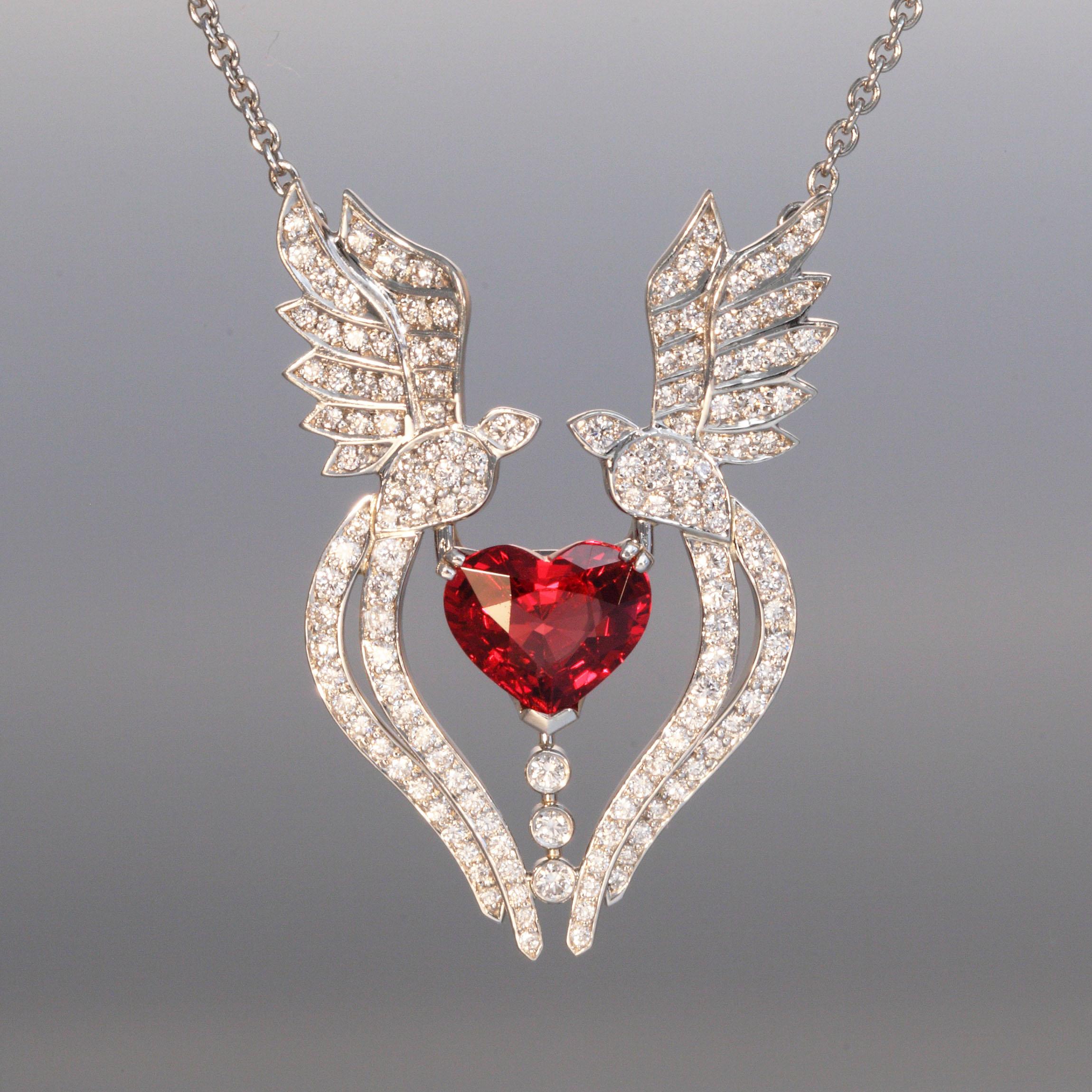 Robert Vogelsang 1.89 Carat Spinel Heart Diamond Platinum Pendant Necklace In New Condition For Sale In Zurich, CH