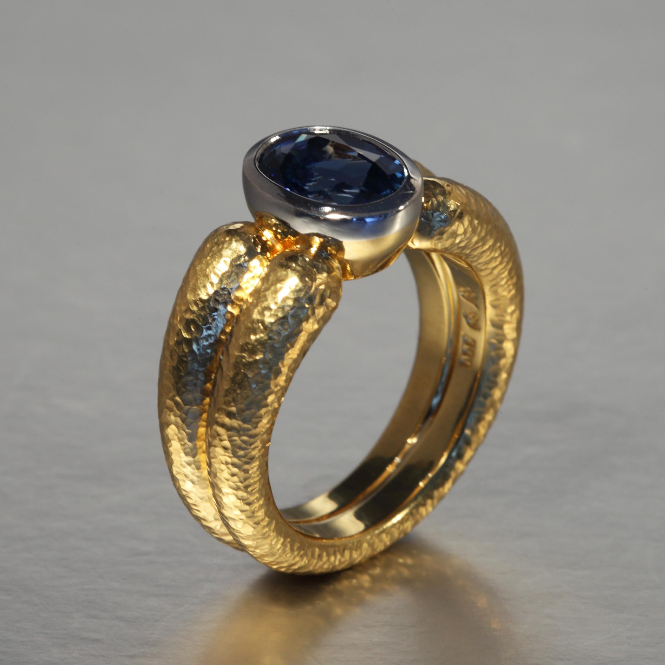 Oval Cut Robert Vogelsang 3.07 Carat Natural Blue Sri Lanka Sapphire Gold Ring For Sale