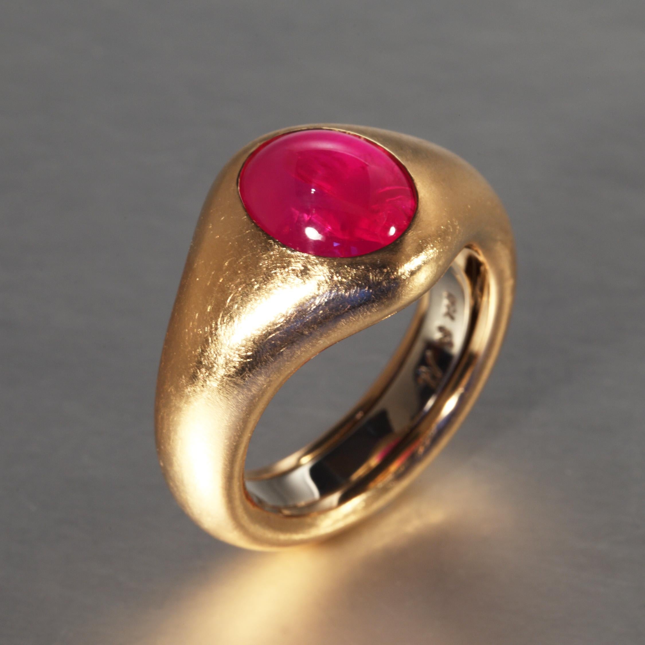 Contemporary Robert Vogelsang 6.03 Carat Natural Burma Star Ruby Rose Gold Ring