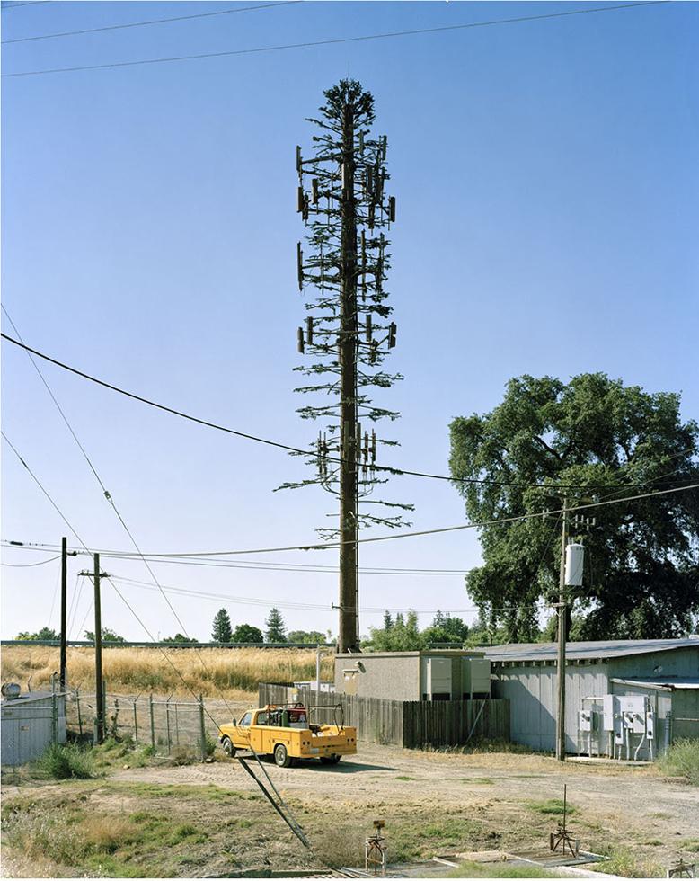 Robert Voit Landscape Photograph - Linden Road, West Sacramento, California