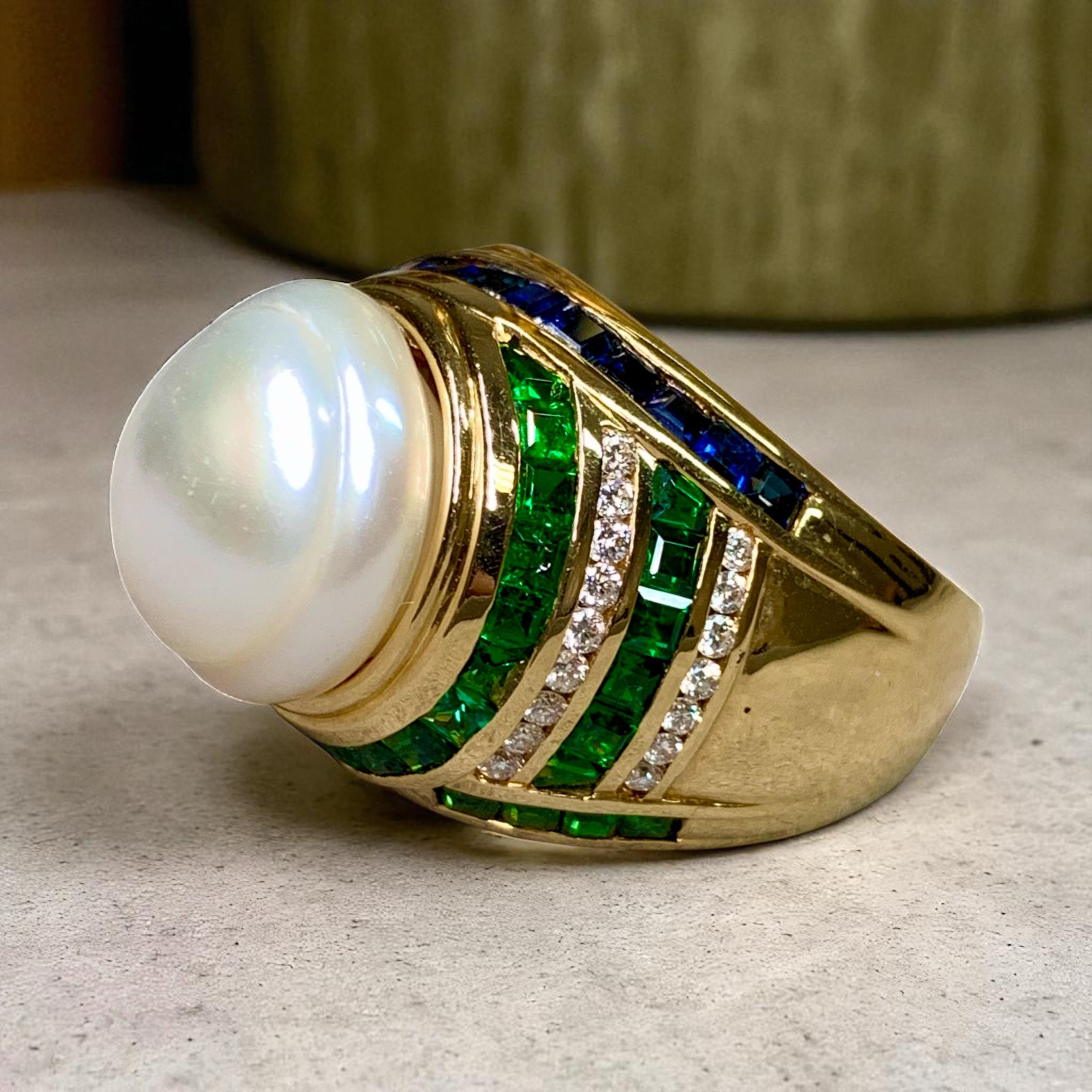 Robert The WINC 18K Bague Cocktail Perle Diamant Tsavorite Saphir Dôme en vente 5
