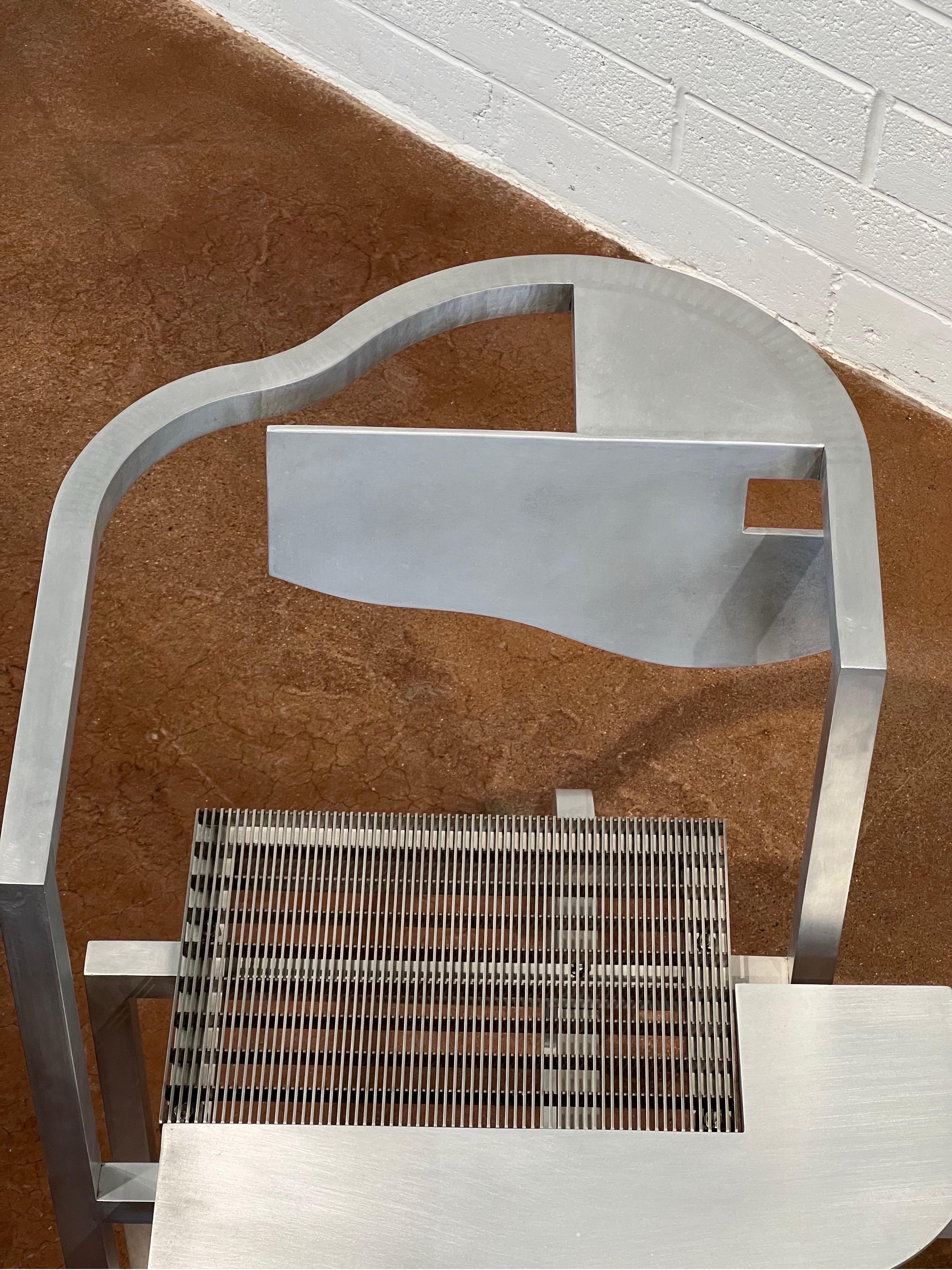 Aluminium Prototype de chaise Robert Whitton en vente