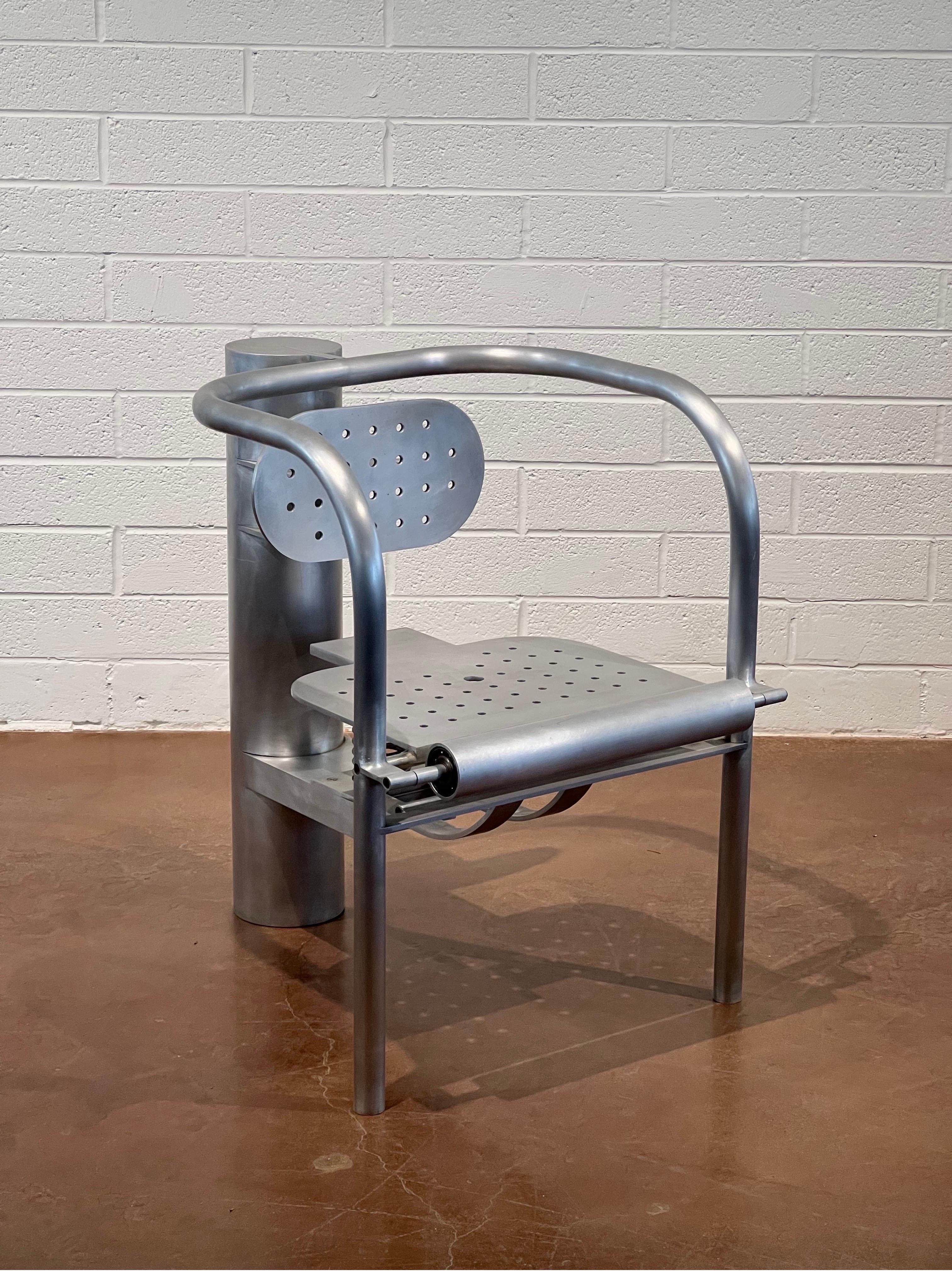 Prototype de chaise Robert Whitton en vente