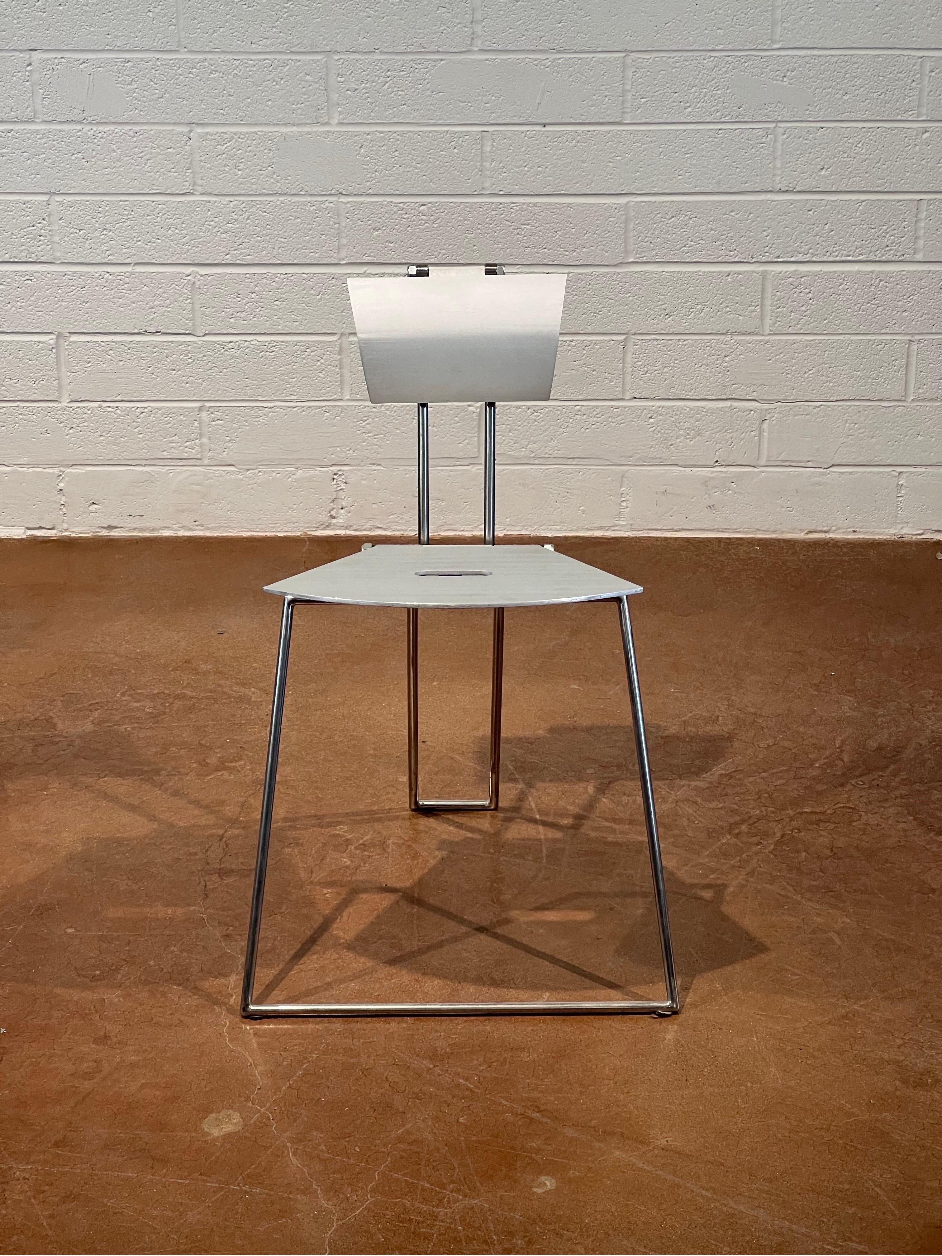 Robert Whitton Prototyp faltbarer Zeichenstuhl - 2 verfügbar (Postmoderne) im Angebot