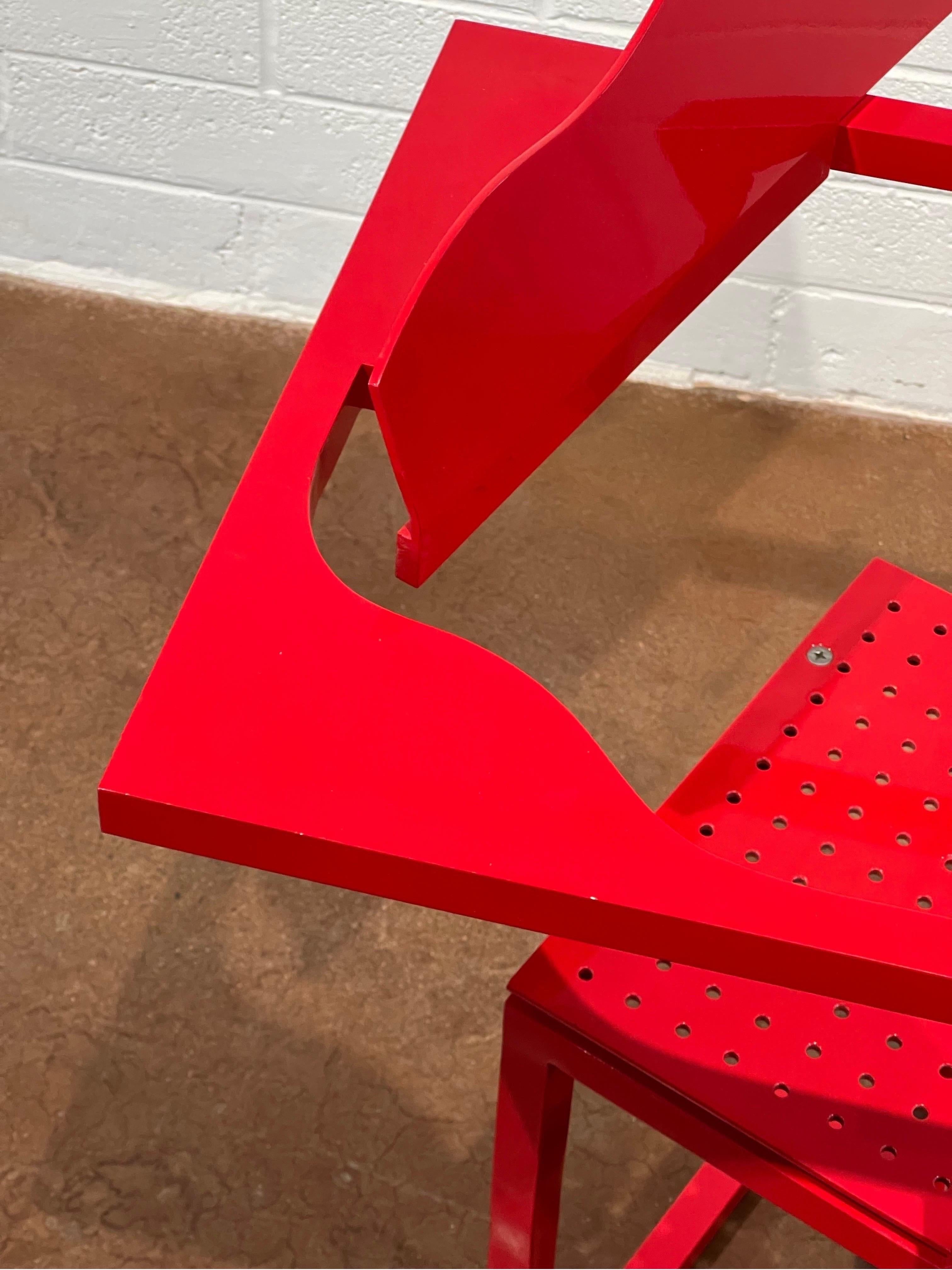 Américain Prototype de chaise Robert Whitton rouge manteau en poudre en vente