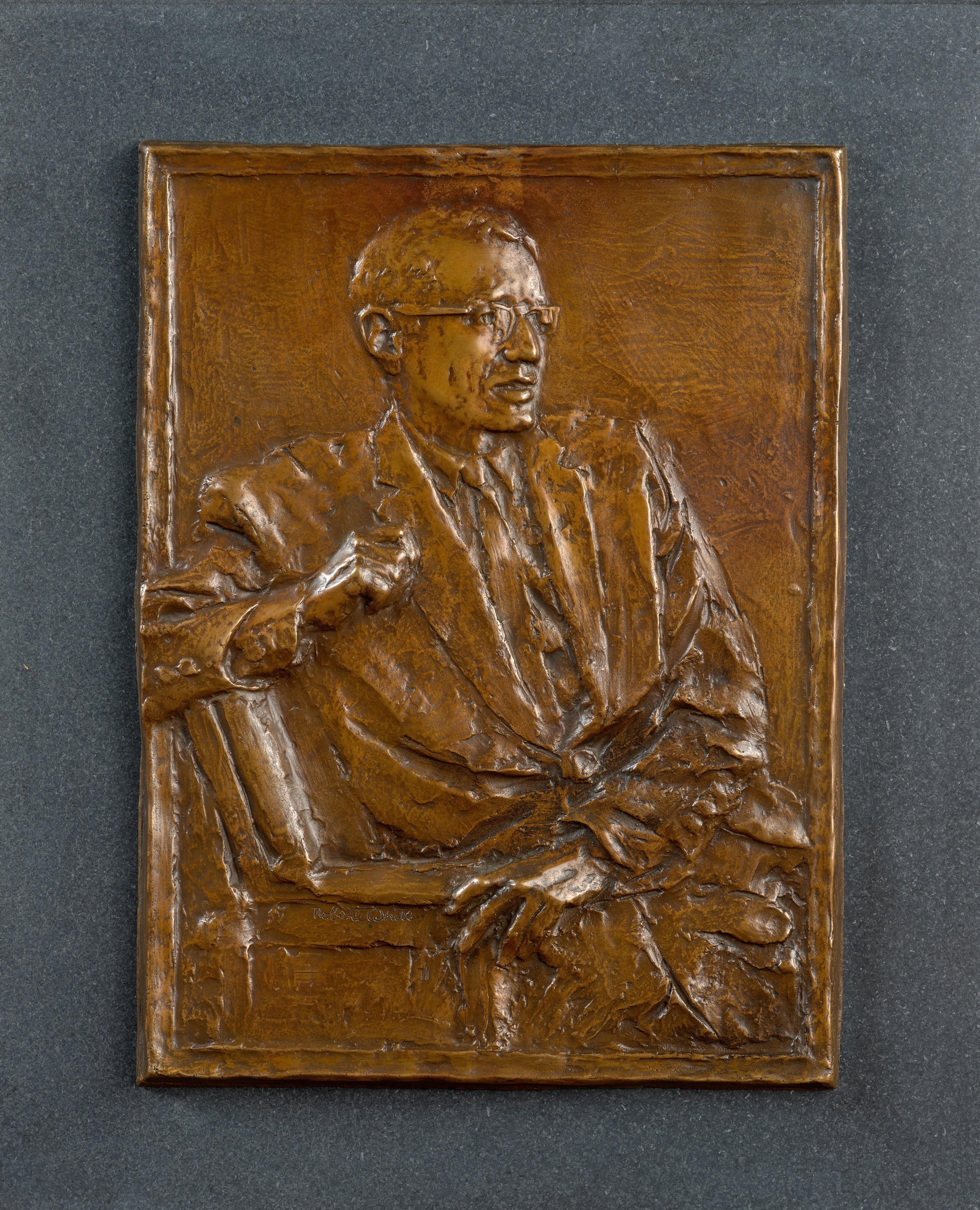 Figurative Sculpture Robert Winthrop White - Arthur Miller