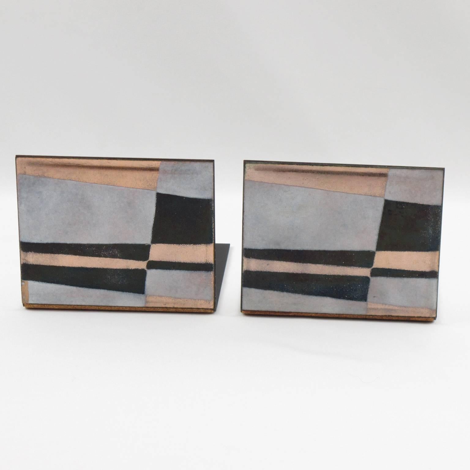 Robert Wuersch 1950s Modernist Enamel on Copper Bookends (serre-livres) Excellent état à Atlanta, GA