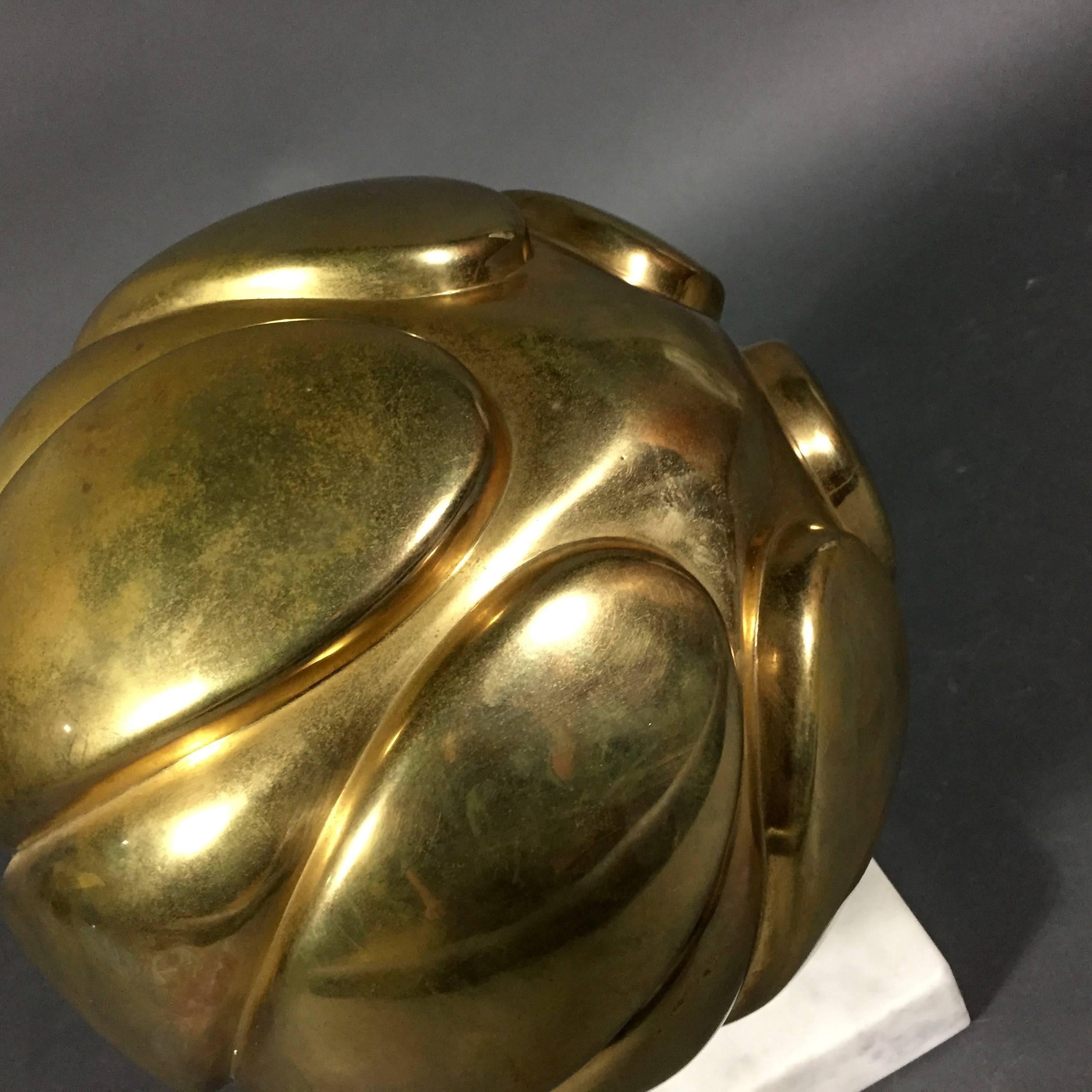 Post-Modern Robert Zeidman Spherical Brass Sculpture, USA, circa 1980 For Sale