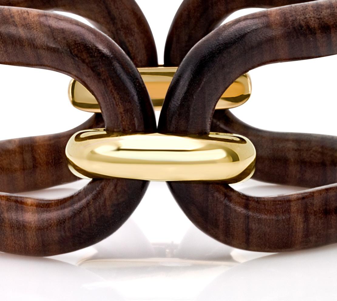 Bracelet jonc collection Roberta en or jaune 18 carats et bois de rose Neuf - En vente à Milano, Lombardia