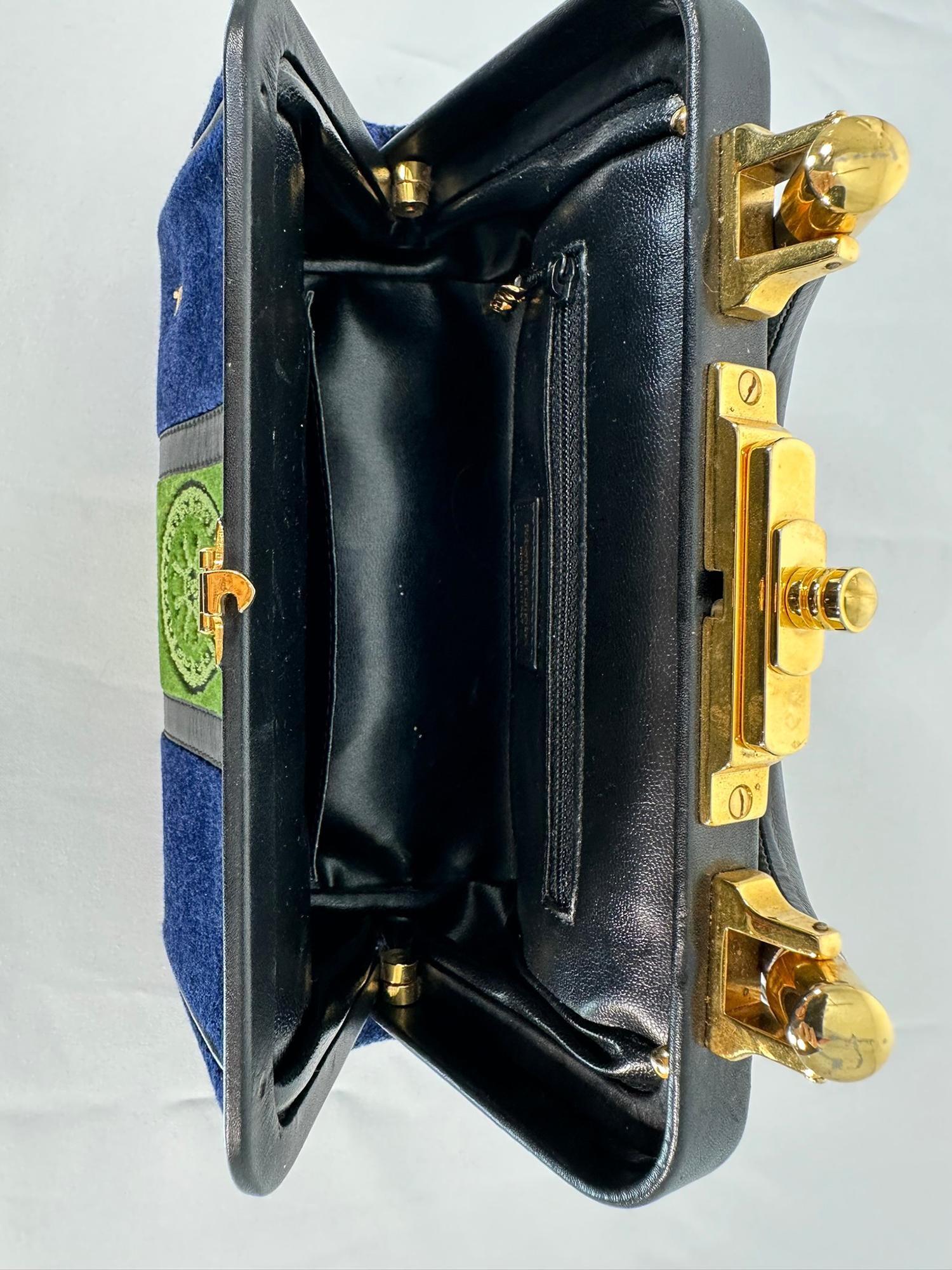 Roberta di Camerino Bagonghi Bag Navy /Green Velvet Frame Bag With Gold Hardware 8