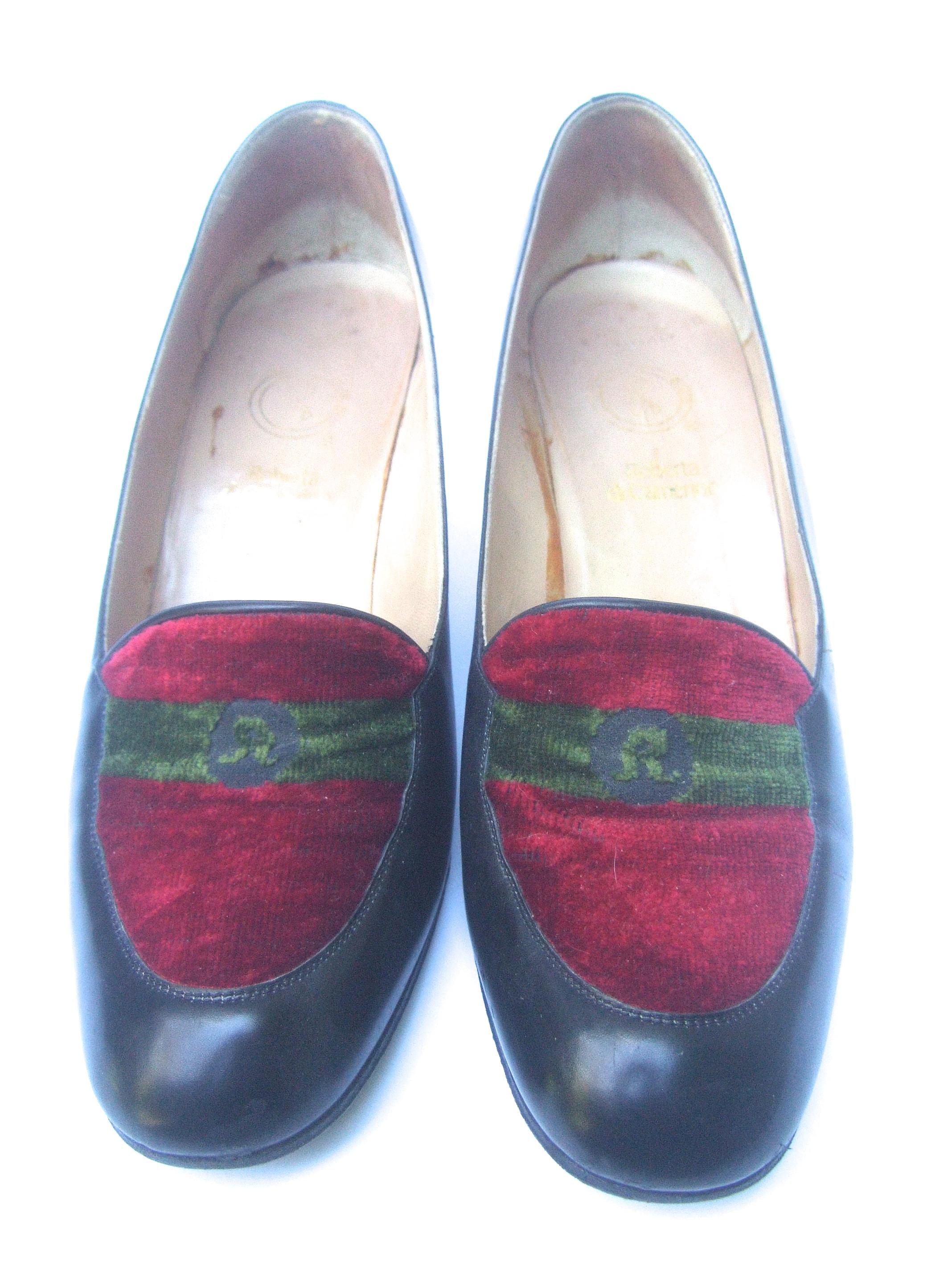 Roberta di Camerino Italian Black Leather Velvet Pumps c 1970s 1