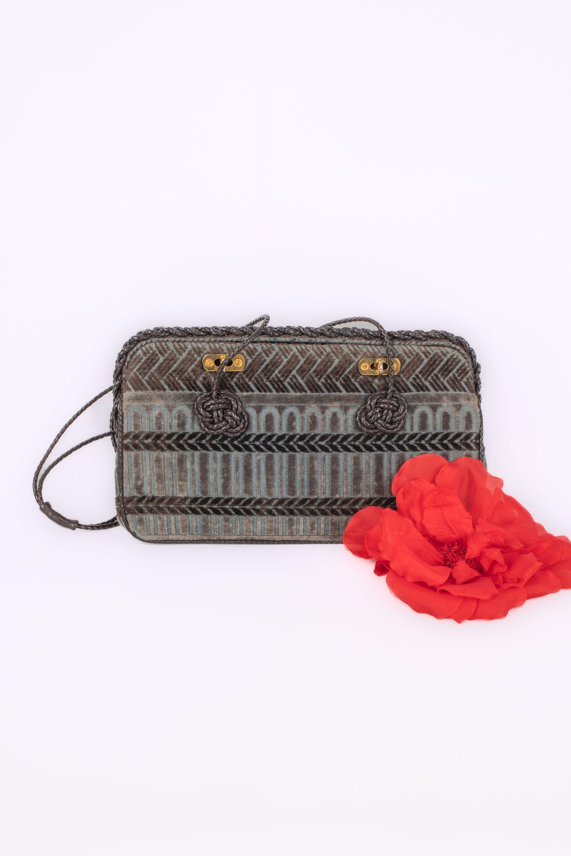 Roberta Di Camerino Two-Tone Velvet Handbag For Sale 6