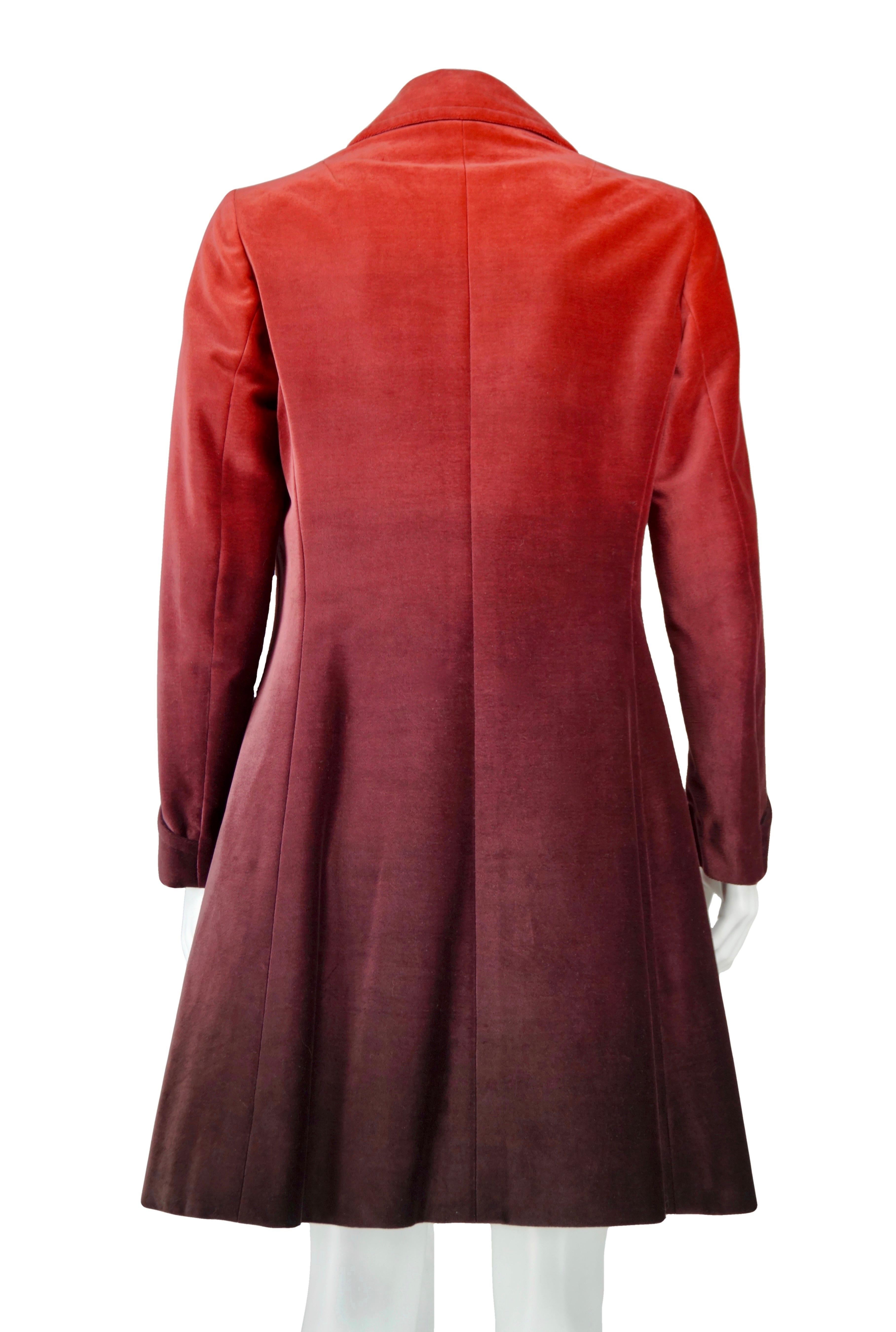 Roberta di Camerino - Manteau rouge en velours vintage, années 70 Bon état - En vente à Rubiera, RE