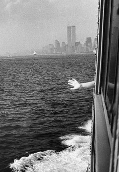 Wave Goodbye, New York City, Bianco e Nero, Stampa argentata, 24x20, Firmato, 2000