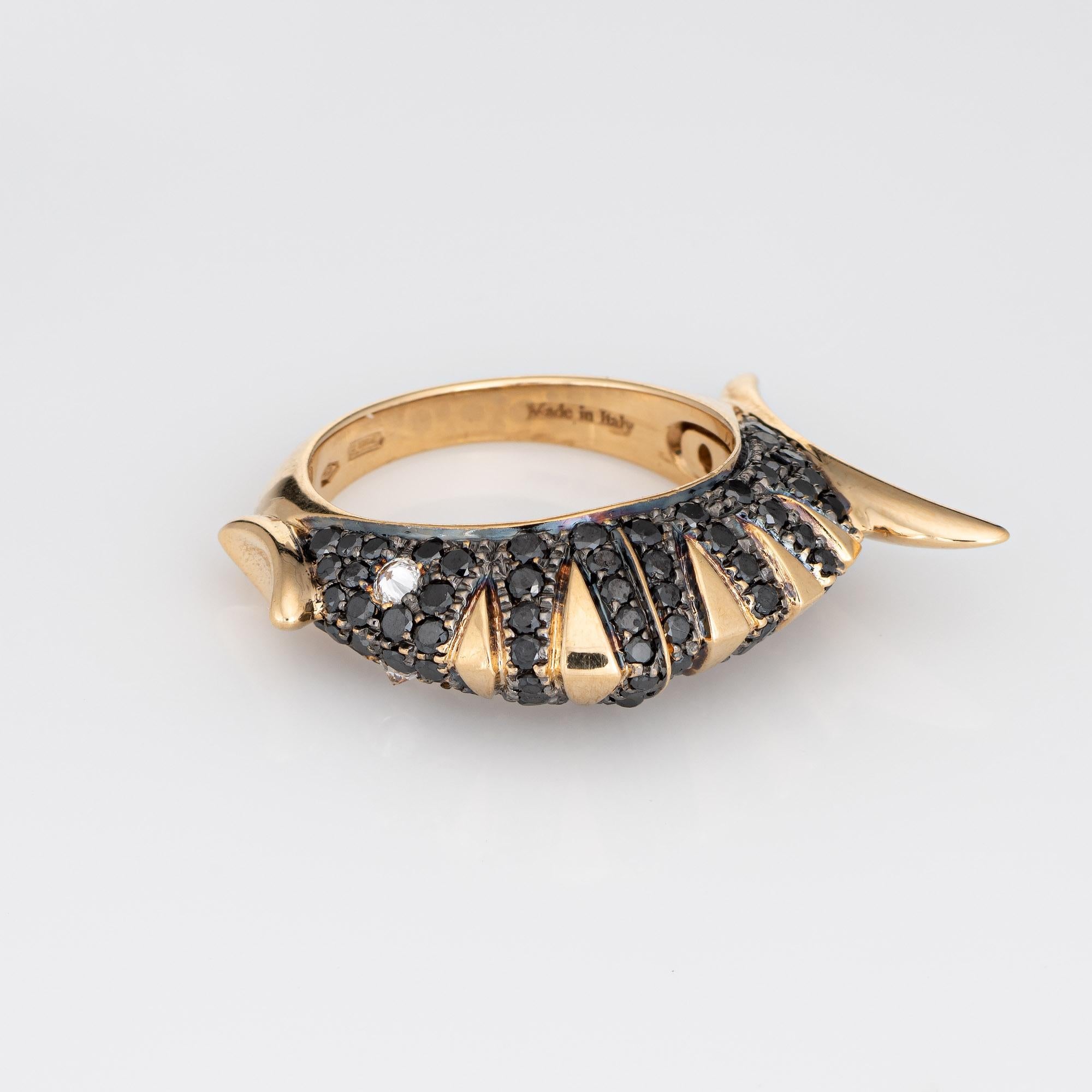 Roberta Porrati Fisch Ring Schwarz Diamant Augen 18k Gelb Gold Estate Jewelry (Moderne) im Angebot