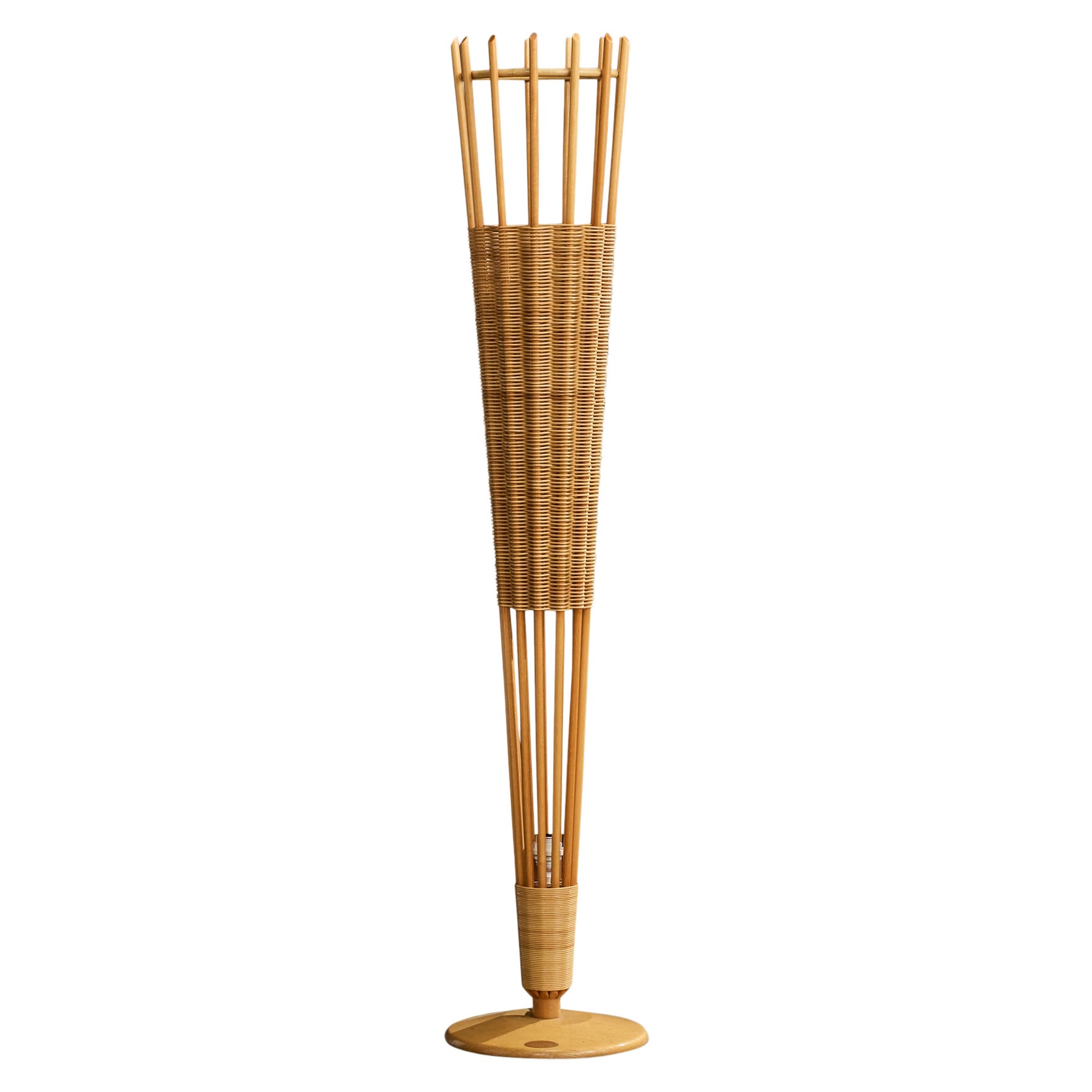 Roberti Rattan, Lámpara de pie, Madera, Rattan, Italia, 1970s en venta