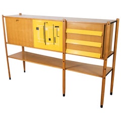 Roberto Aloi Oakwood and Abstract Pattern Printed Plastic Italian Highboard Roberto Aloi Oakwood and Abstract Pattern Printed Plastic Italian Highboard