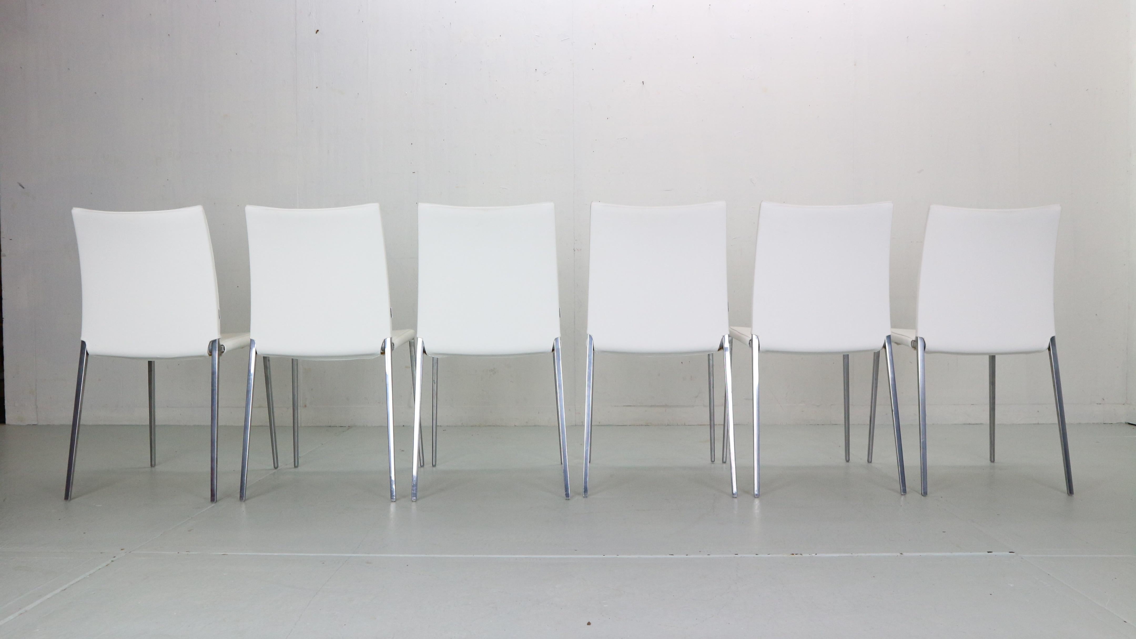 Roberto Barbieri Set of 6 White Dinning Chairs 
