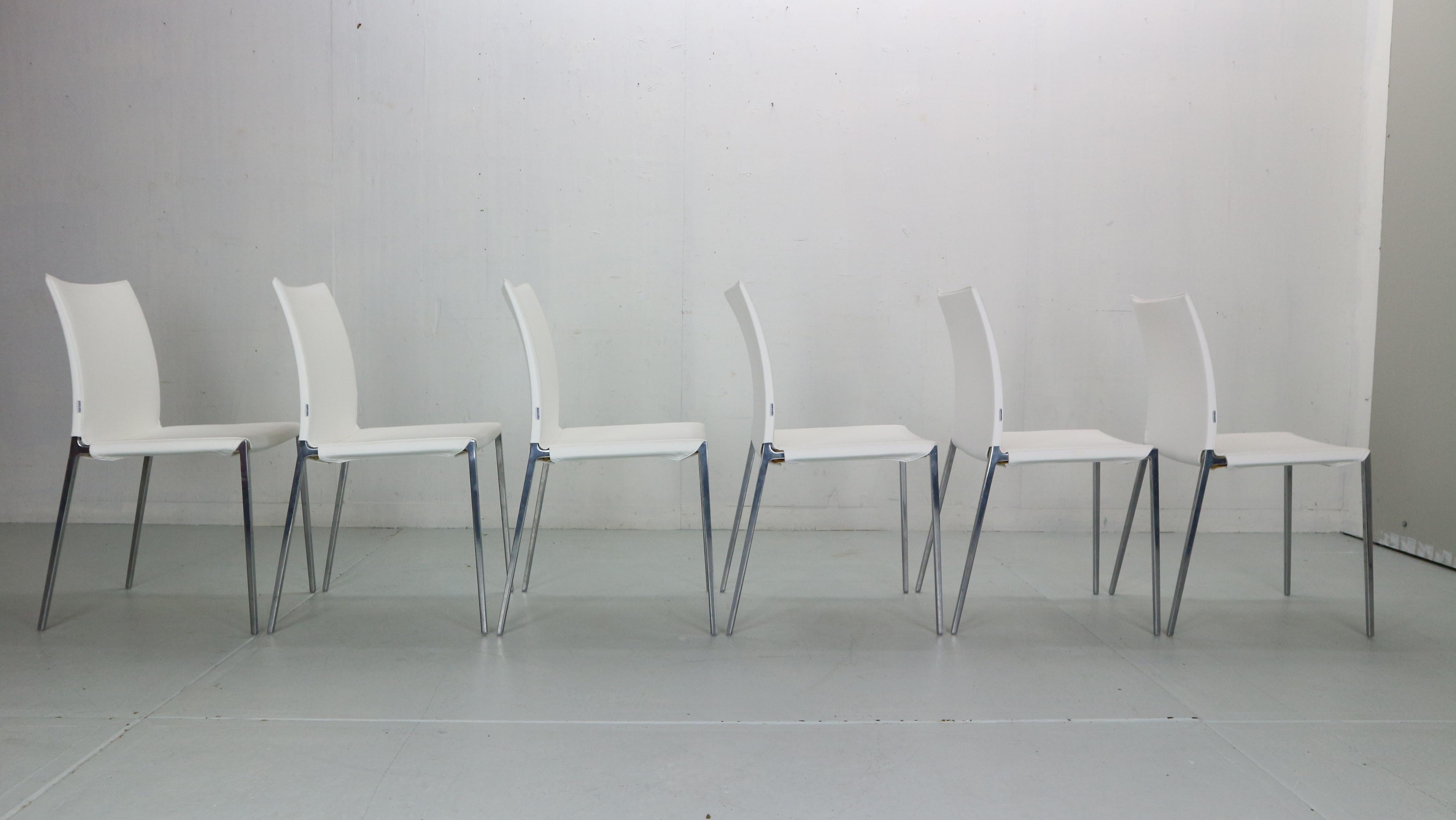 Late 20th Century Roberto Barbieri Set of 6 White Dinning Chairs 