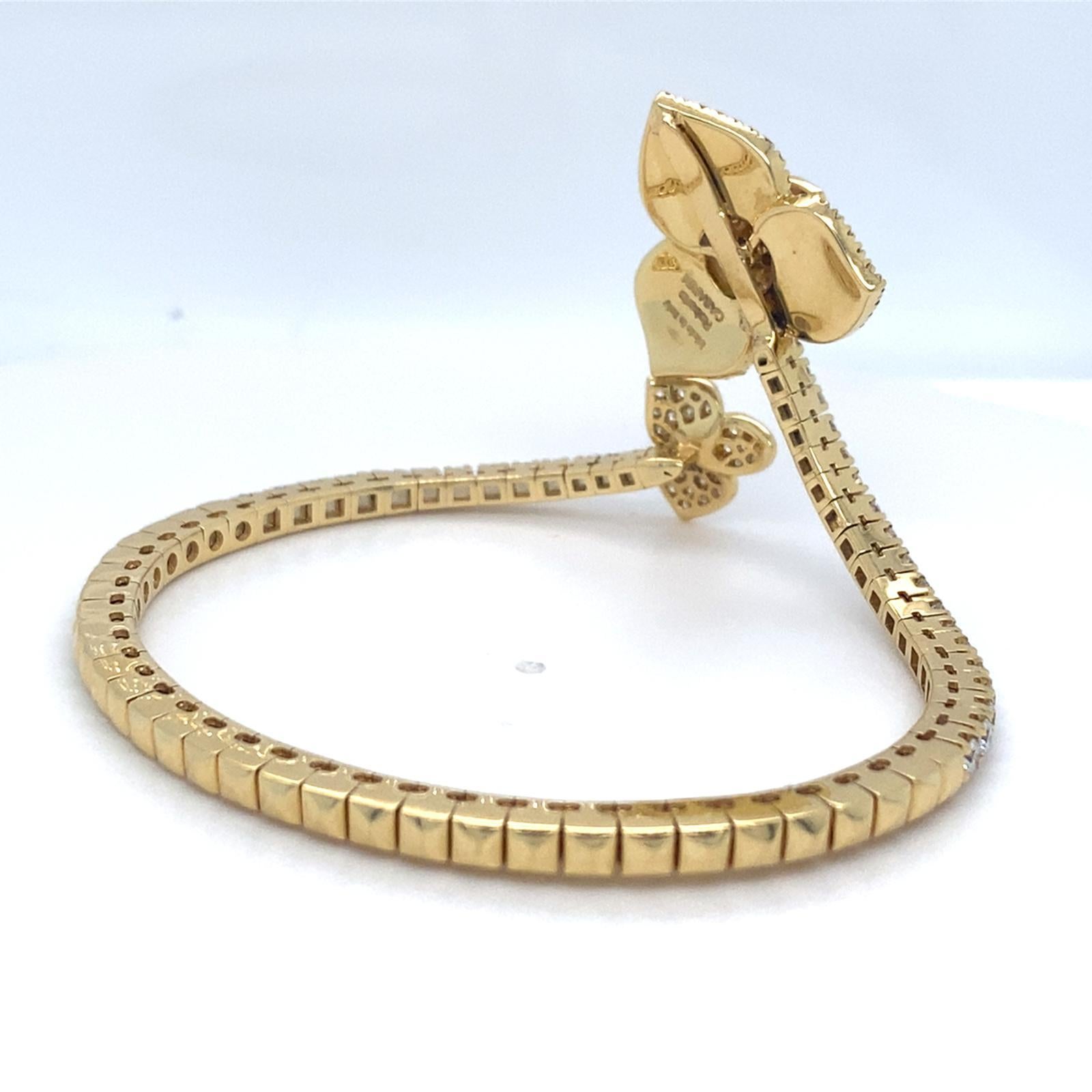 Roberto Casarin 18k Gold & Mother-of-Pearl Bracelet w/ 1.75ct Diamonds, Size 6 For Sale 1