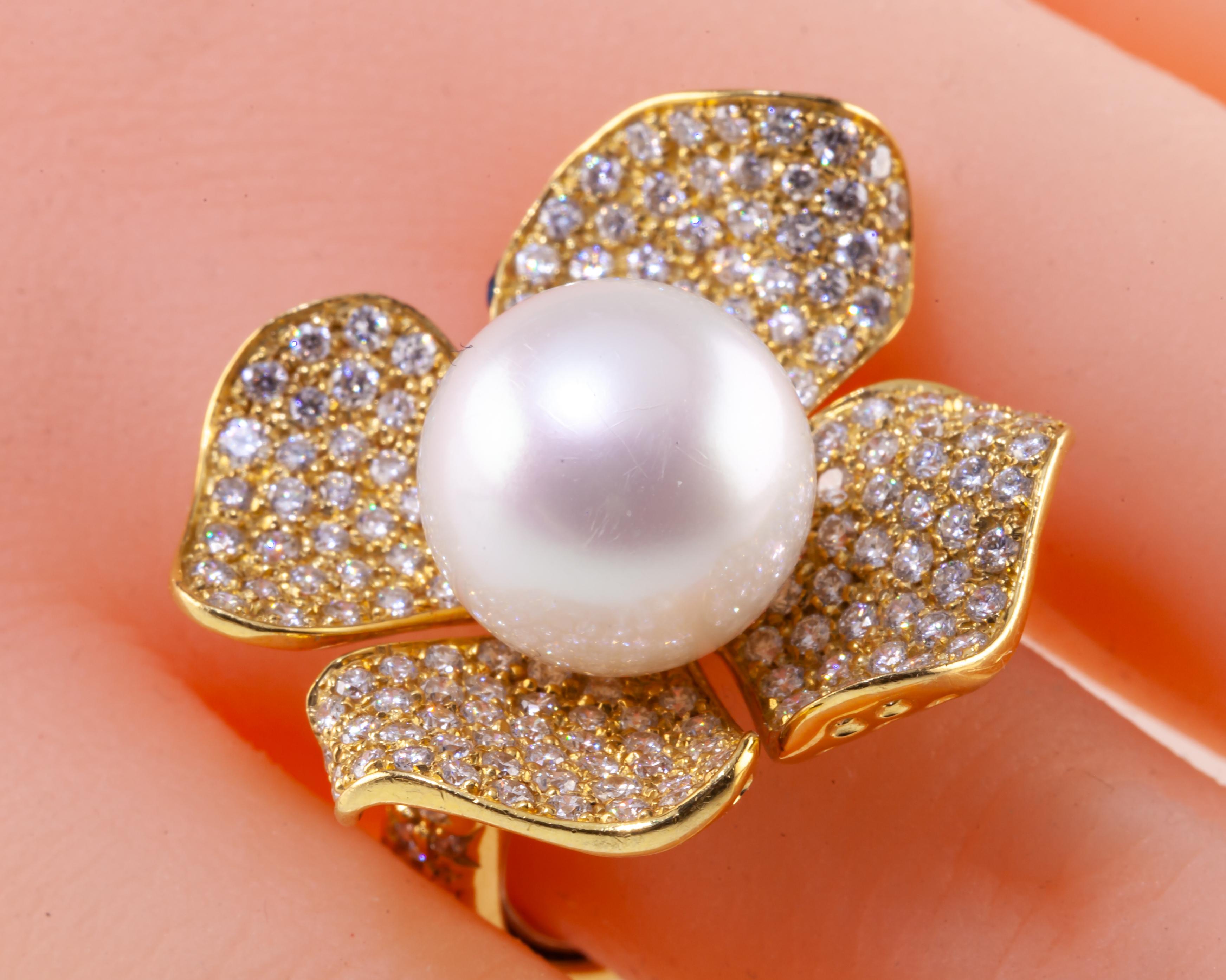 Modern Roberto Casarin 18k Gold & Pearl Flower Ring with 2.57 Carat Diamonds, Size 6.5 For Sale