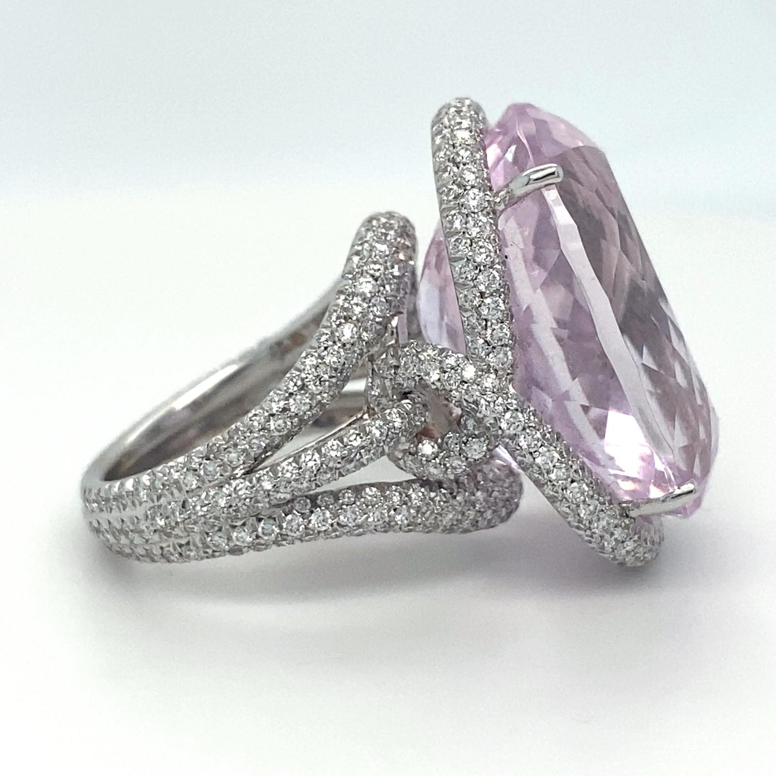 Roberto Casarin Ring aus 18 Karat Weißgold mit Kunzit und Diamanten (Sz 6,75) und Ohrring Set im Angebot 4