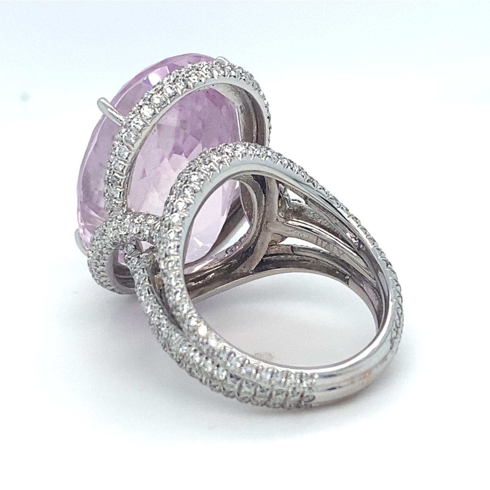 Roberto Casarin Ring aus 18 Karat Weißgold mit Kunzit und Diamanten (Sz 6,75) und Ohrring Set für Damen oder Herren im Angebot