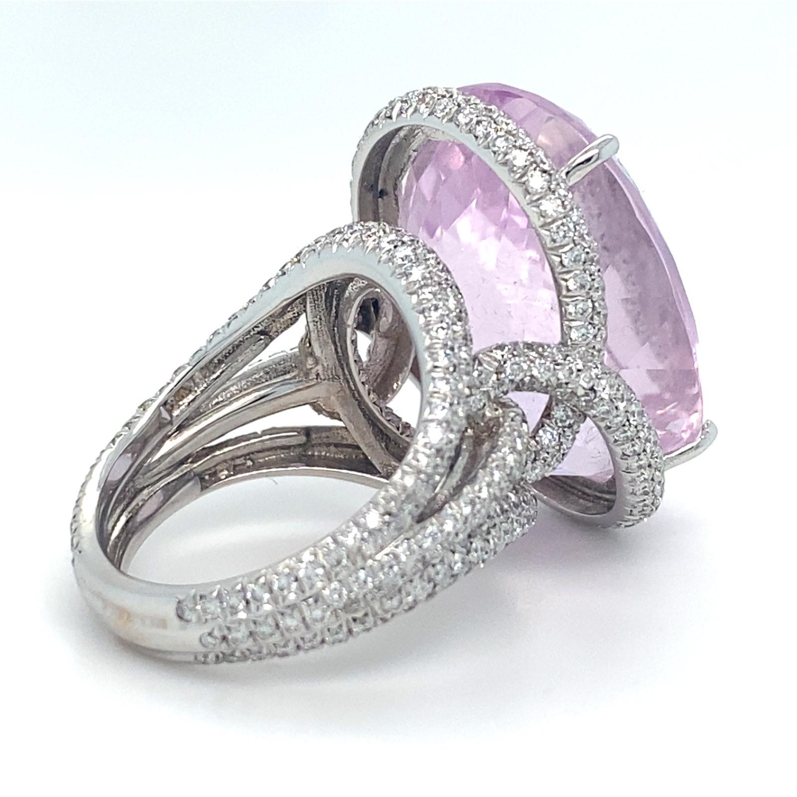 Roberto Casarin Ring aus 18 Karat Weißgold mit Kunzit und Diamanten (Sz 6,75) und Ohrring Set im Angebot 2