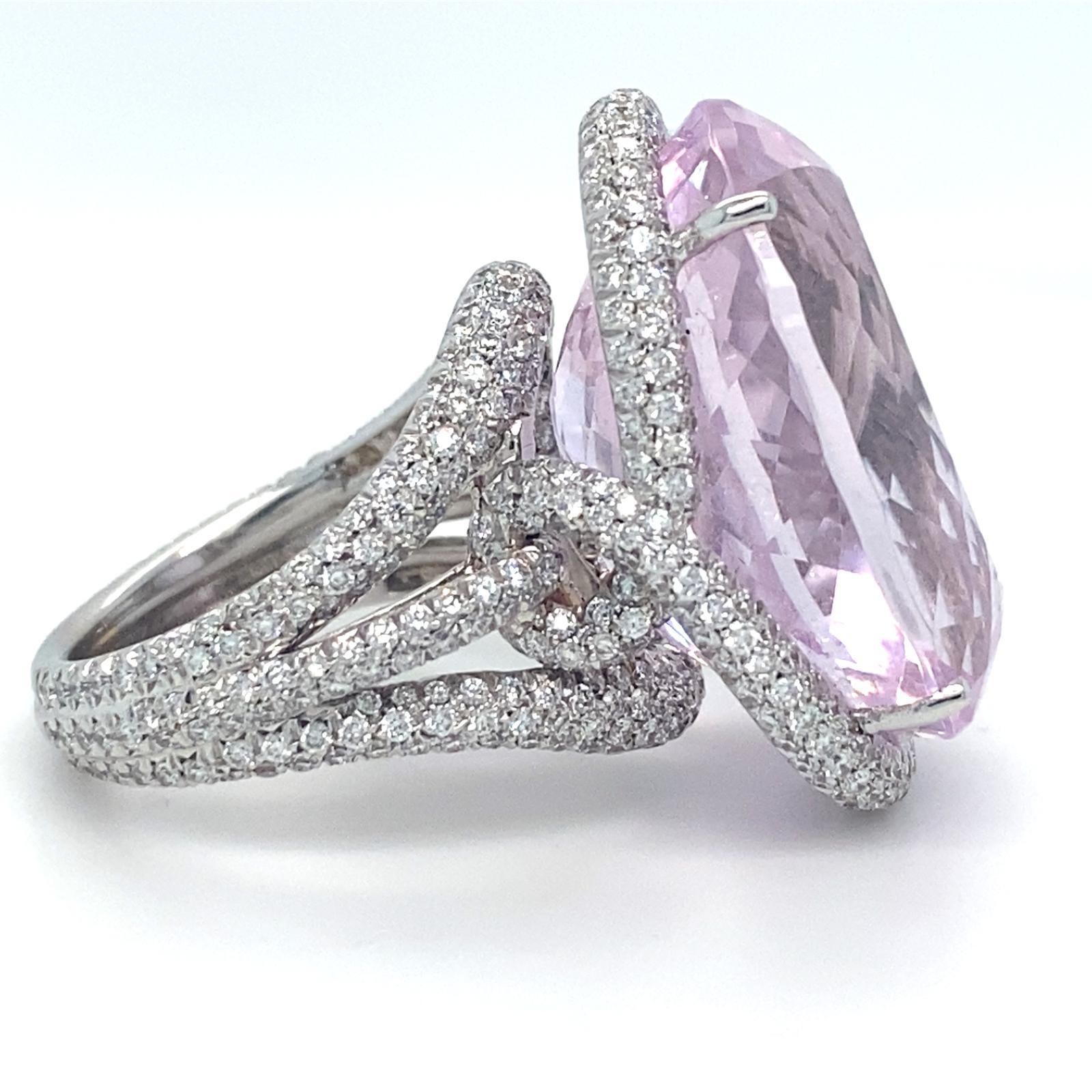 Roberto Casarin Ring aus 18 Karat Weißgold mit Kunzit und Diamanten (Sz 6,75) und Ohrring Set im Angebot 3