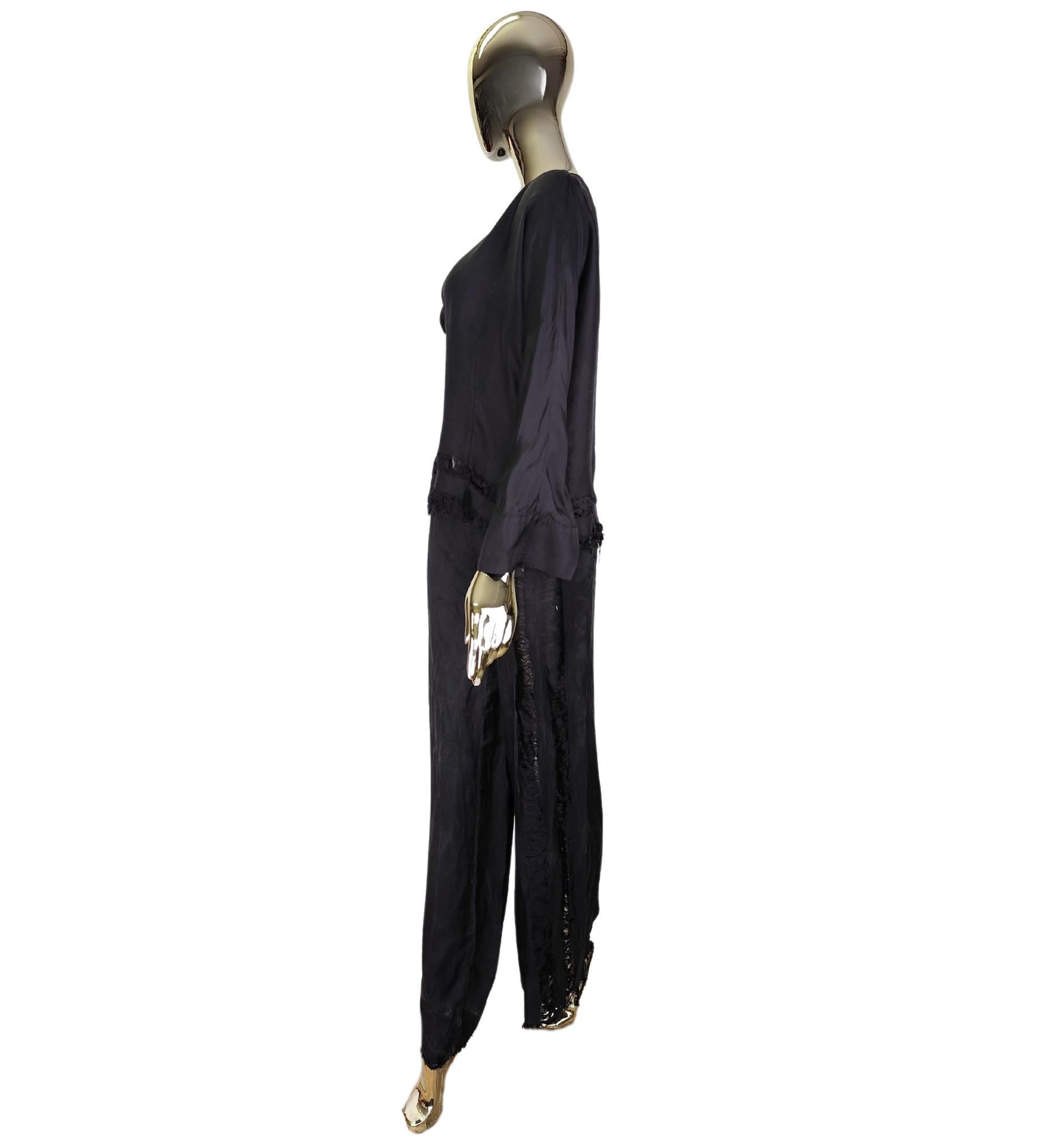 Roberto Cavalli 2000s black distressed silk blouse and pants set In Good Condition For Sale In Milano, IT