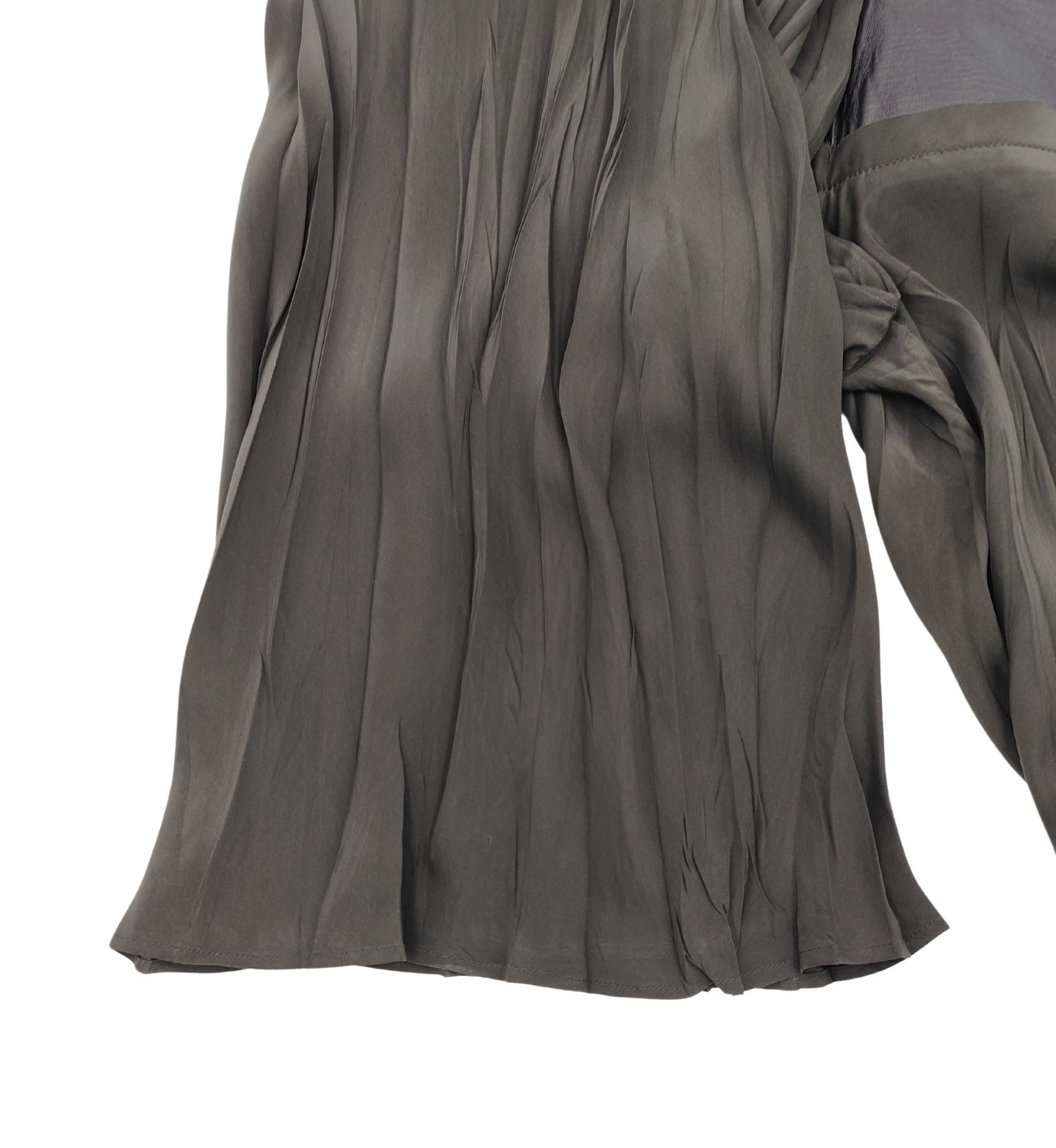 Roberto Cavalli 2000s green silk and leather shirt and pants set For Sale 8