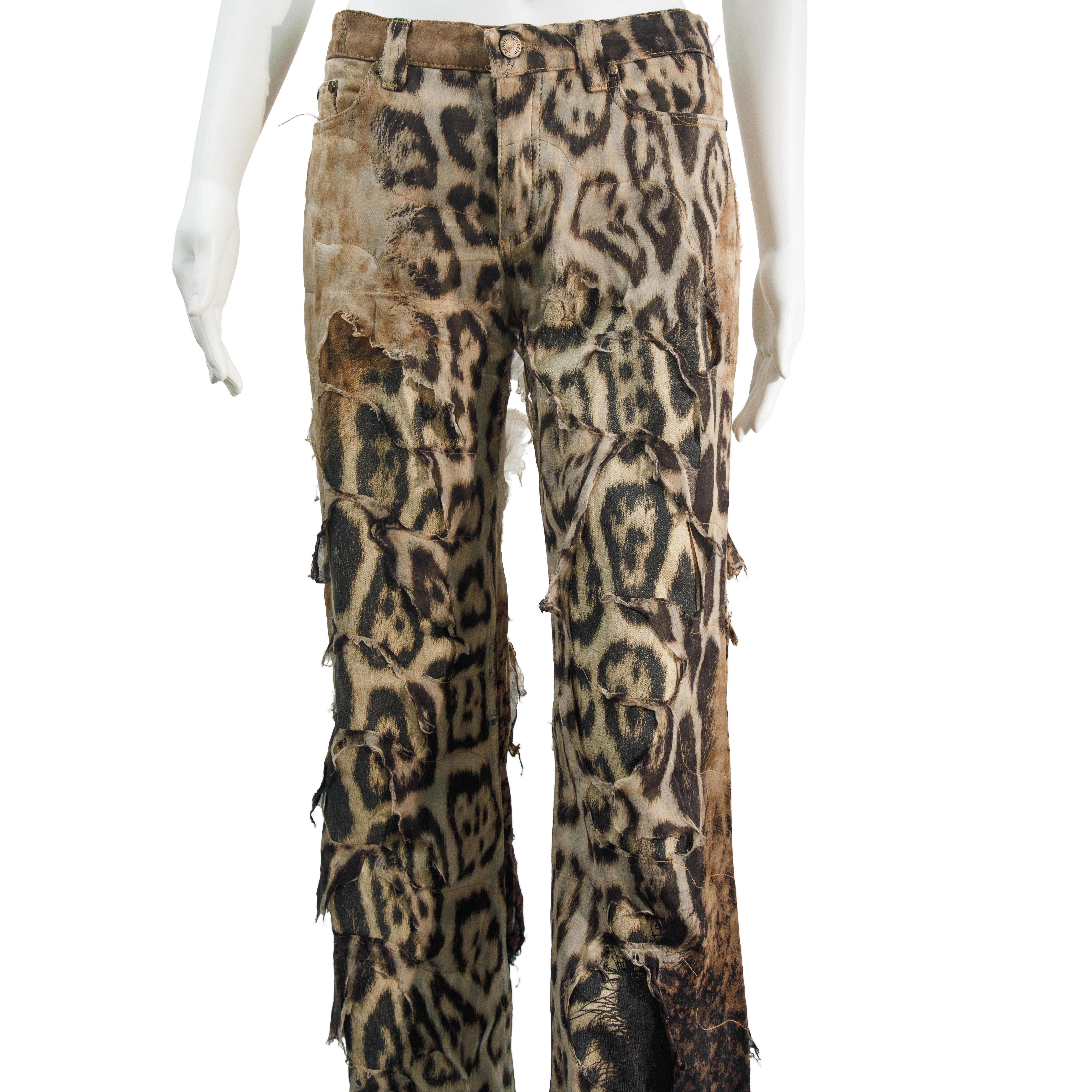 Roberto Cavalli 2000s Vaqueros deconstruidos con estampado de leopardo talla S Negro en venta