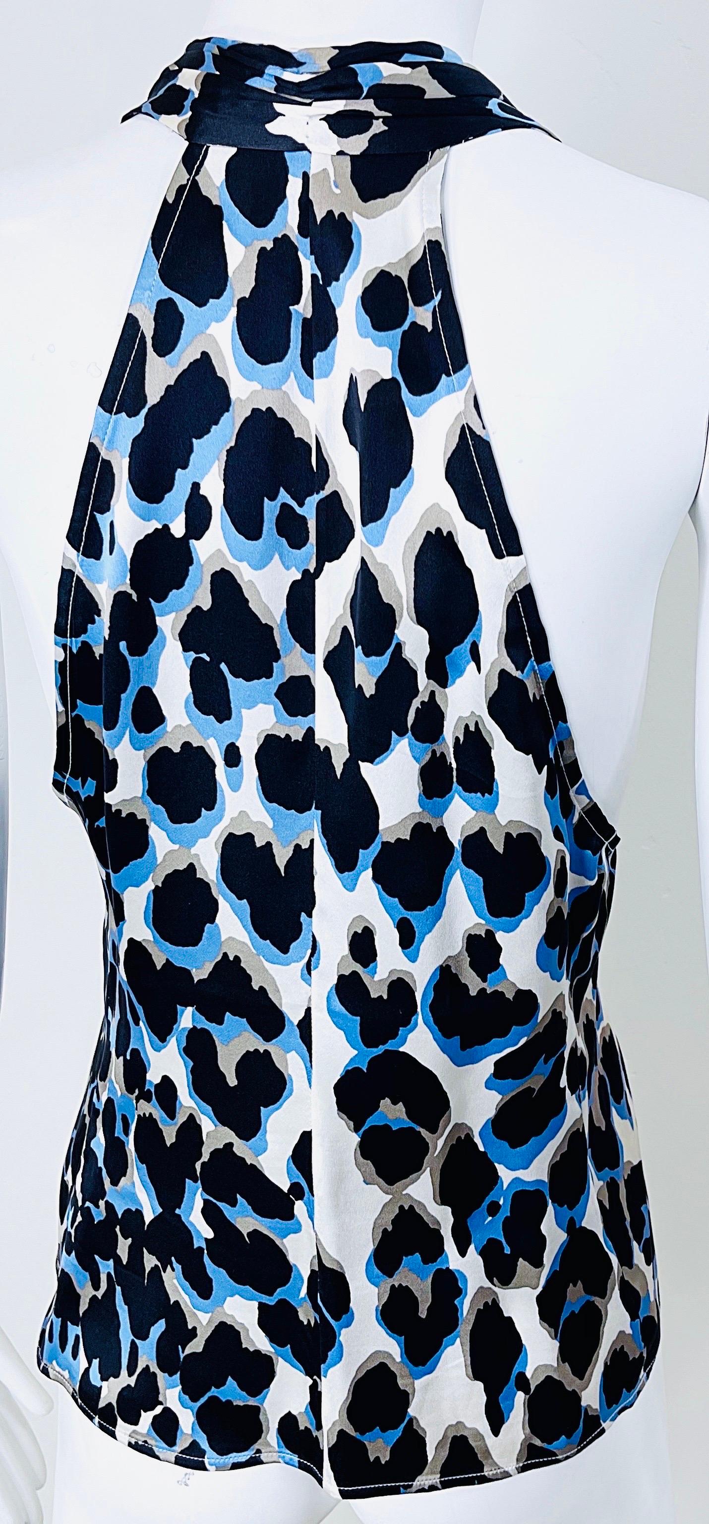 Roberto Cavalli 2000s Size 44 / US 8 Blue Leopard Silk Sleeveless Ruffle Blouse In Excellent Condition For Sale In San Diego, CA